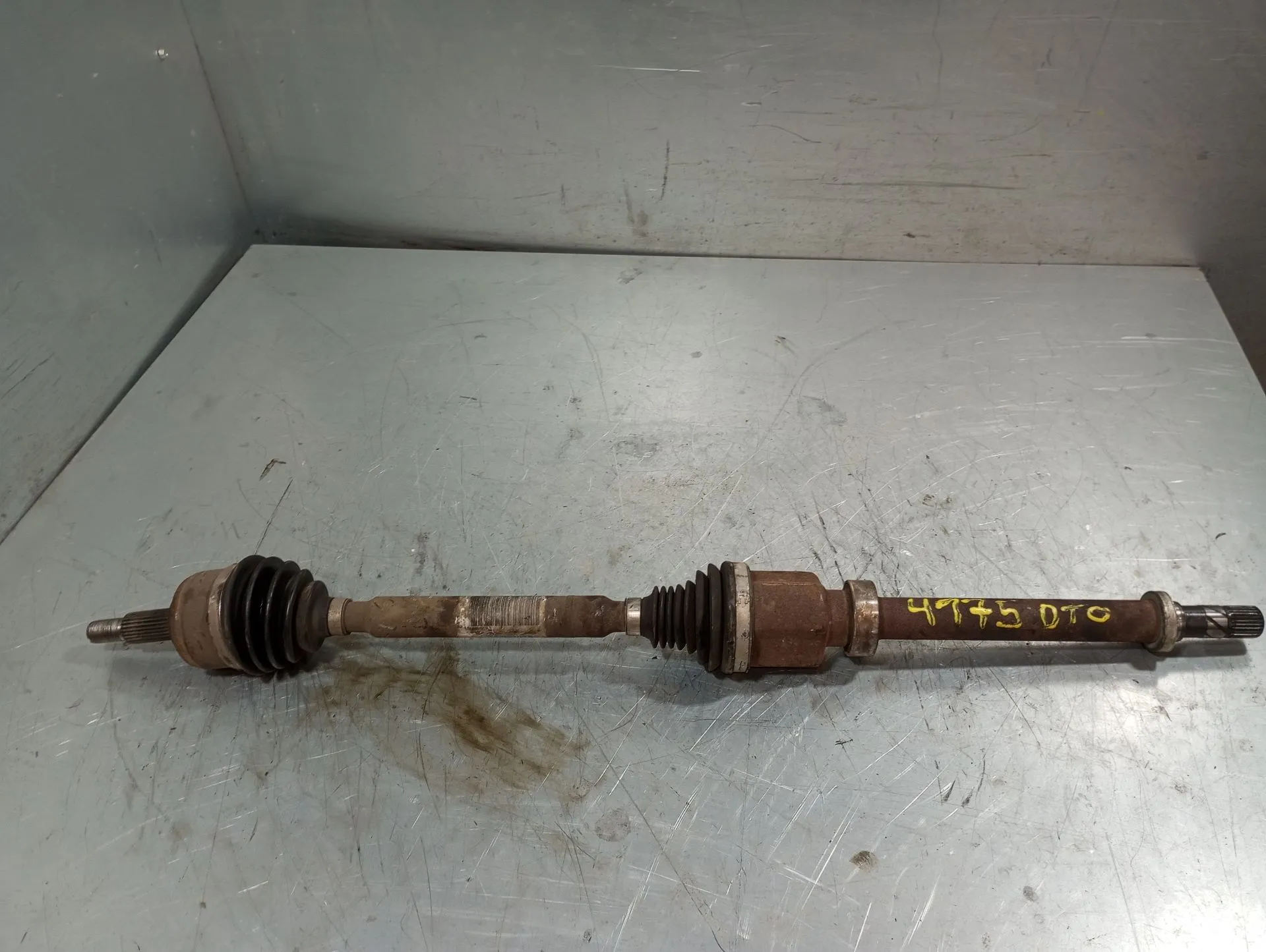 Semiasse anteriore destro RENAULT Megane IV Grandtour (K9A/M_)