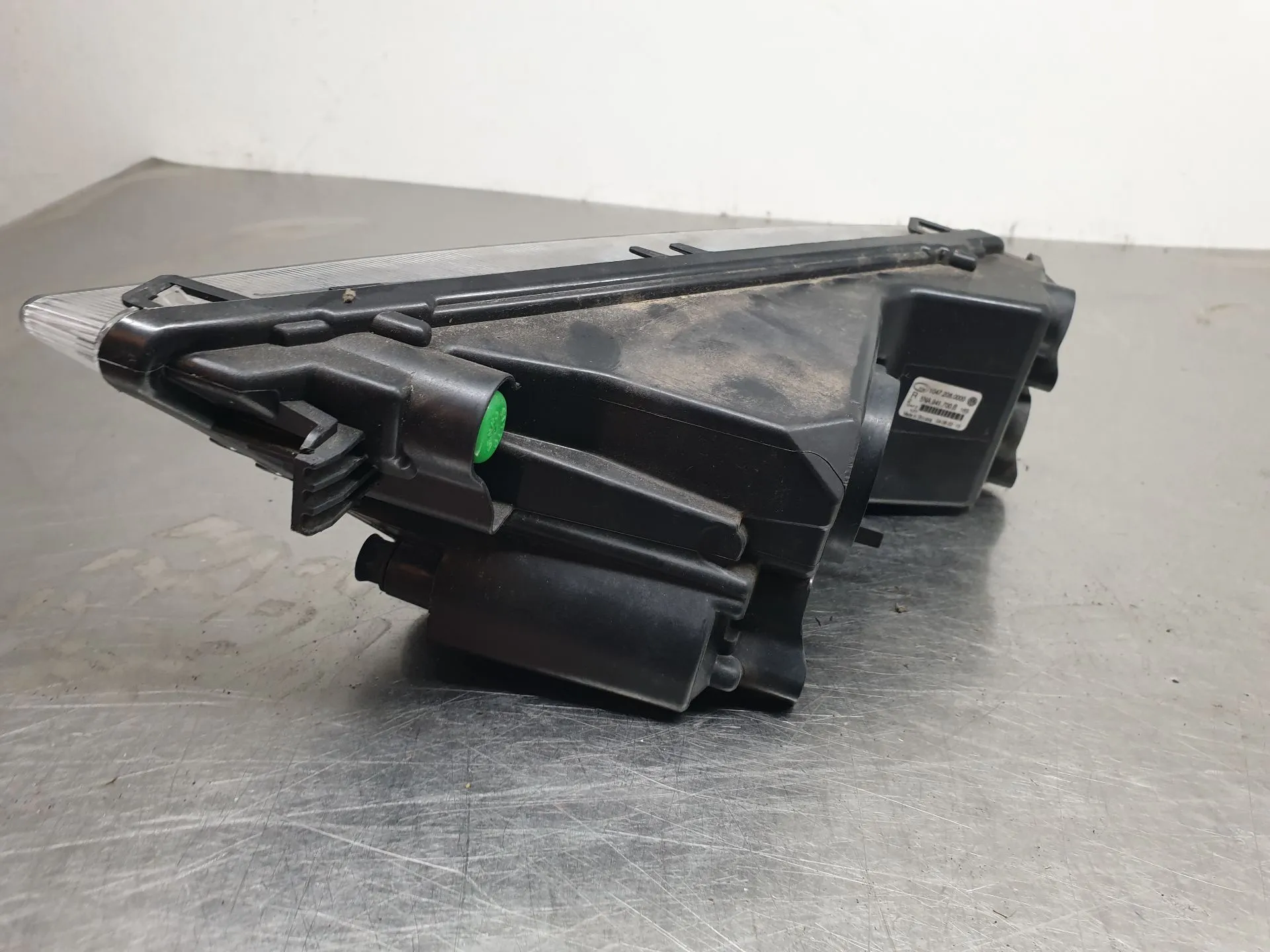 Feu antibrouillard Avant Gauche VOLKSWAGEN Tiguan (AD1, AX1) Imagem-3