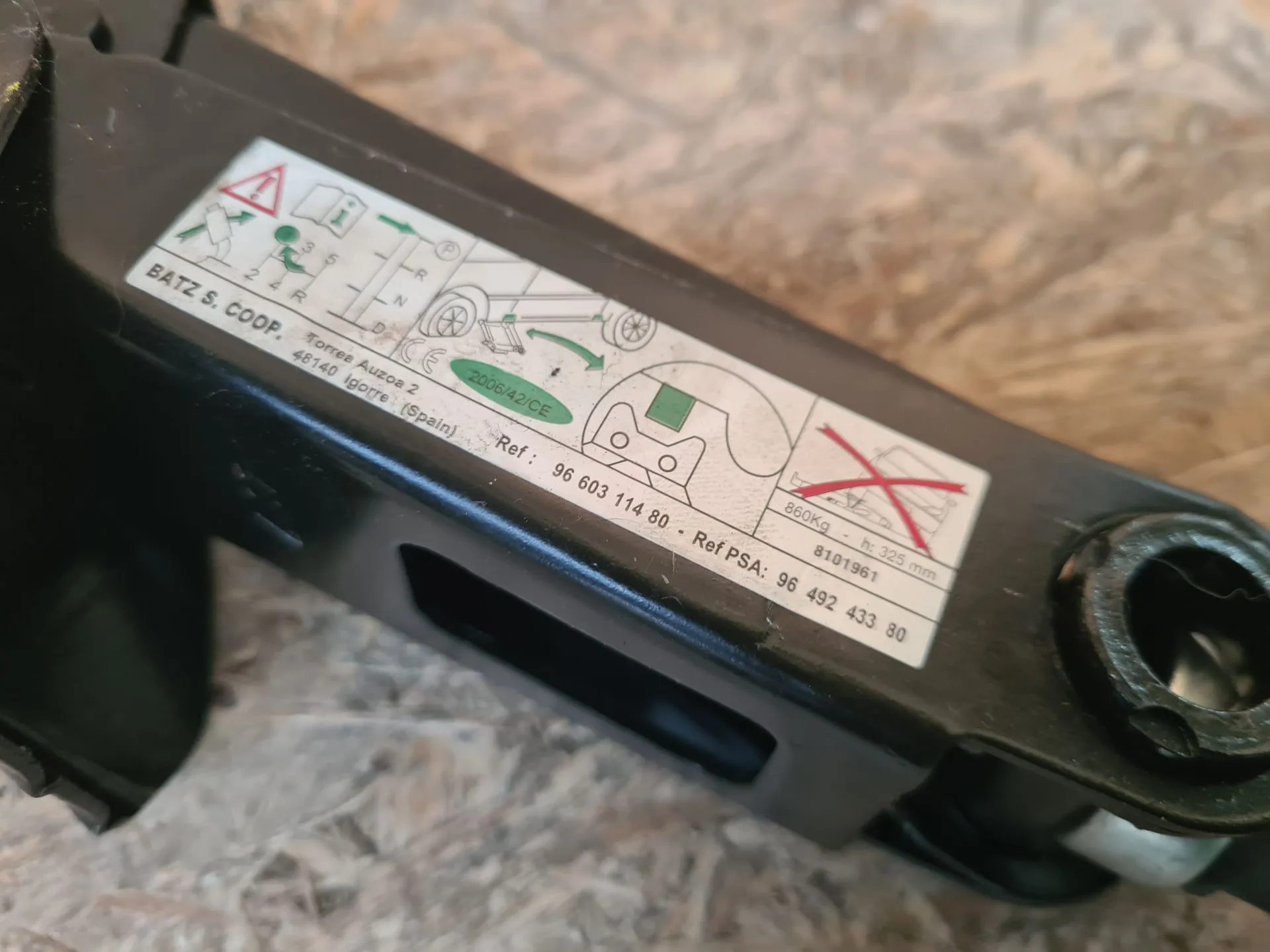 Macaco CITROËN C3 Aircross II (2R_, 2C_) Imagem-2