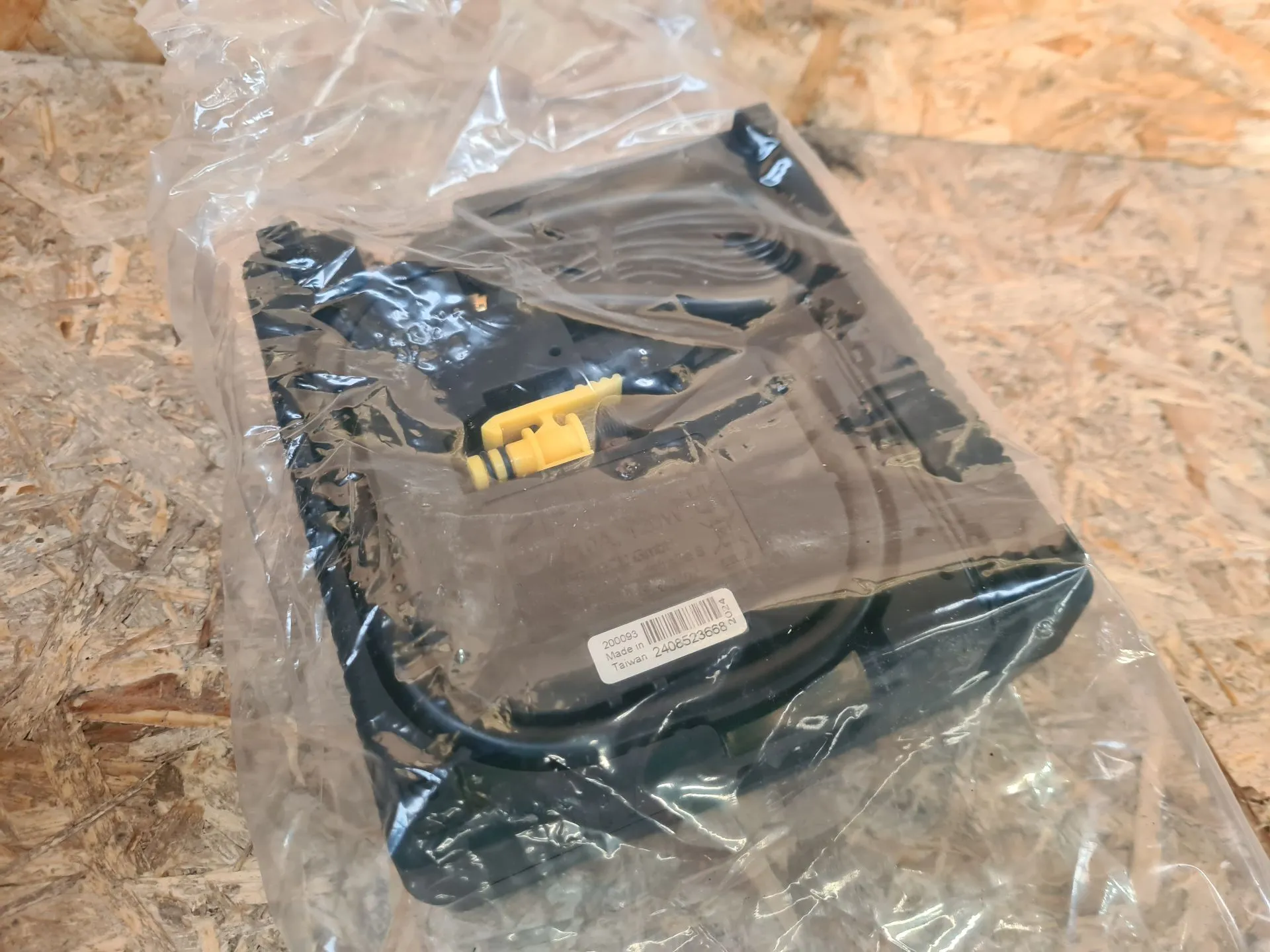 Air pump DACIA Duster III (P1310) Imagem-5