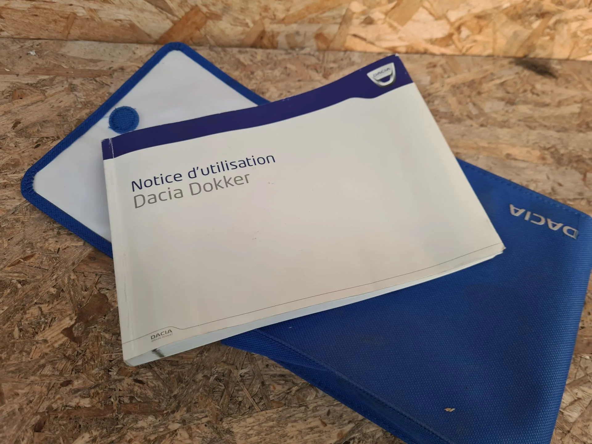 Borsa con manuale dell’utente del veicolo DACIA Dokker (0S_) Imagem-1