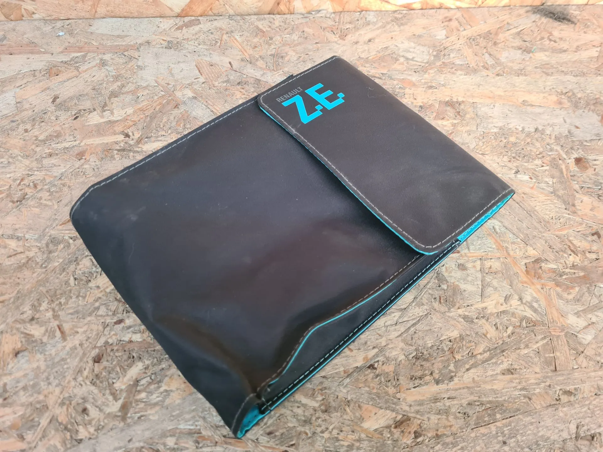 Bolsa com manual de utilizador do veículo RENAULT Twizy (MAM_)