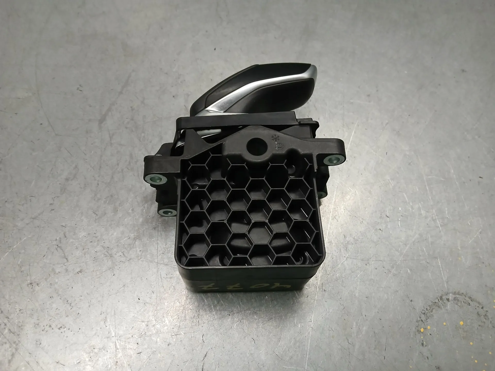 Selector de caja de cambios PEUGEOT 3008 II (M_) Imagem-4