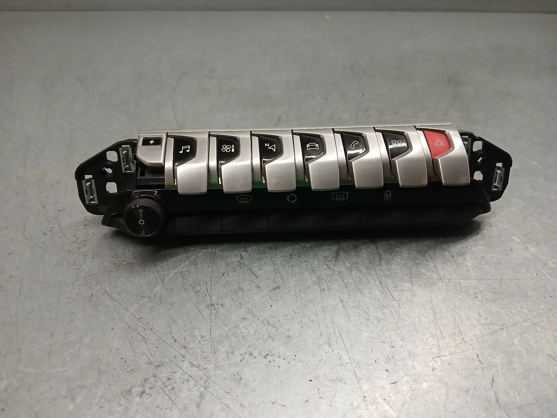 Radio control PEUGEOT 3008 II (M_)