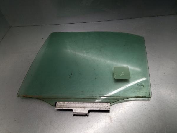 Left rear door glass MERCEDES-BENZ Classe C (W202)