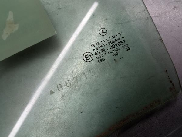 Left rear door glass MERCEDES-BENZ Classe C (W202) Imagem-1