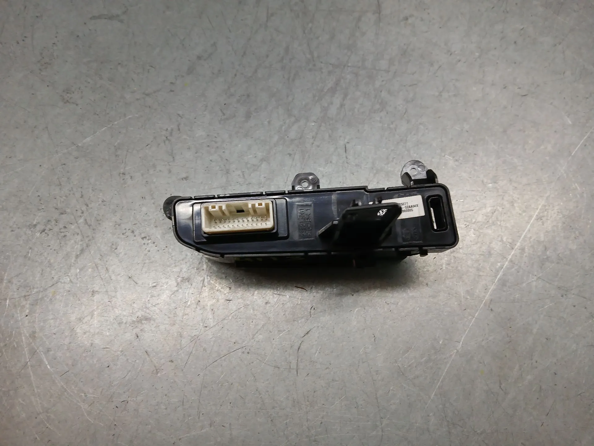 Botão / interruptor travão de parque HYUNDAI Ioniq (AE) Imagem-4