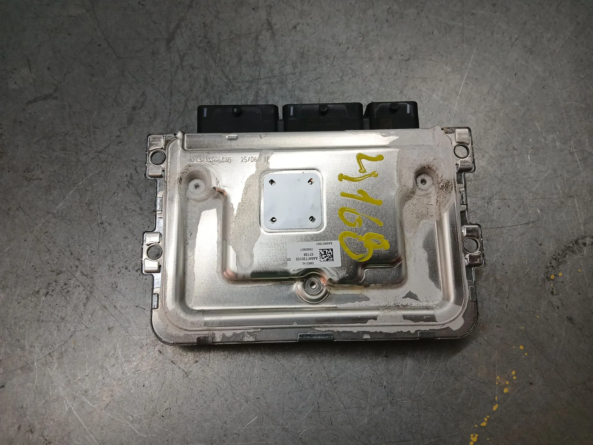 Centralina motor / ECU DACIA Sandero III Imagem-2