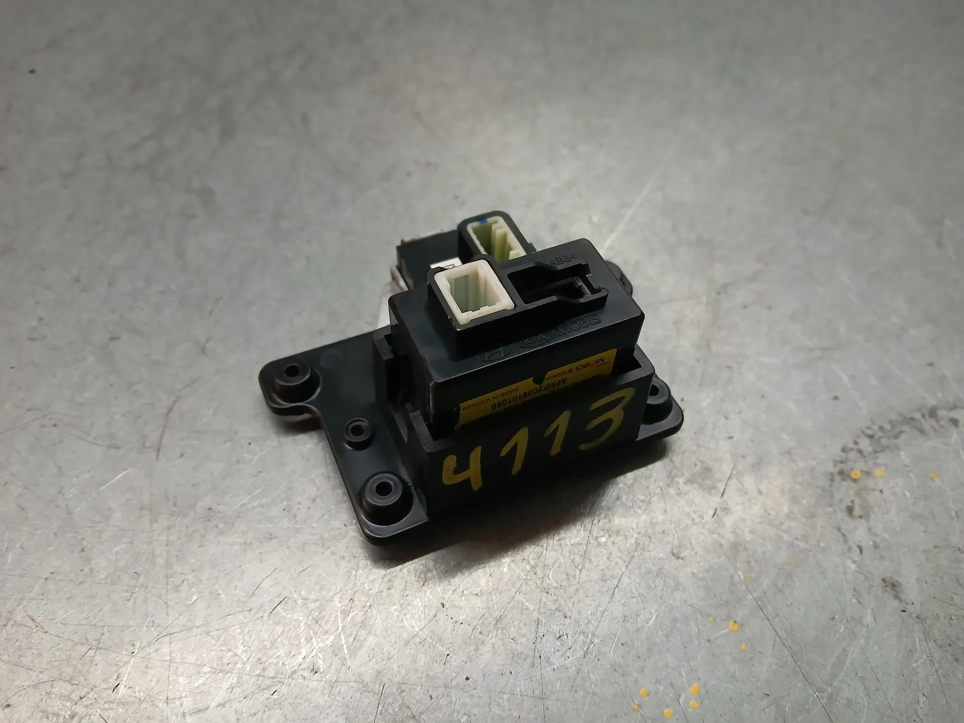 Módulo USB / AUX / IPOD HYUNDAI Ioniq (AE) Imagem-3