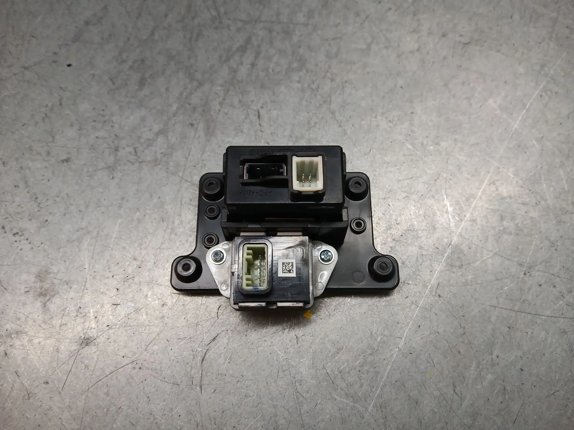 Módulo USB / AUX / IPOD HYUNDAI Ioniq (AE) Imagem-2