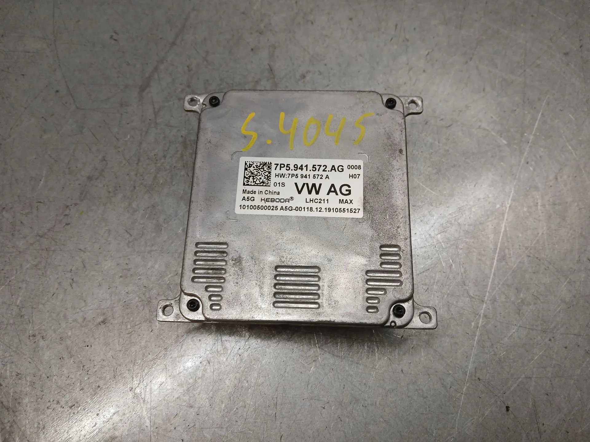 Xenon Ballast / Modulo LED VOLKSWAGEN Tiguan (AD1, AX1)