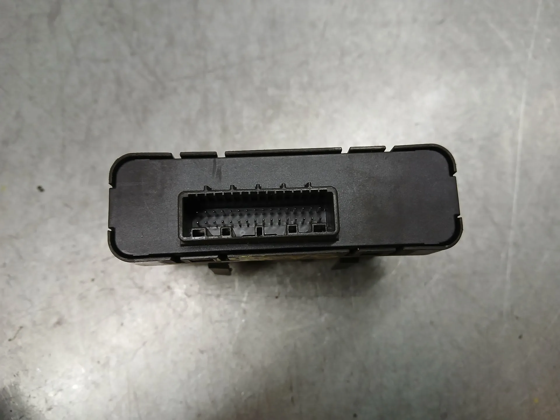 Modulo gateway DACIA Sandero III Imagem-1