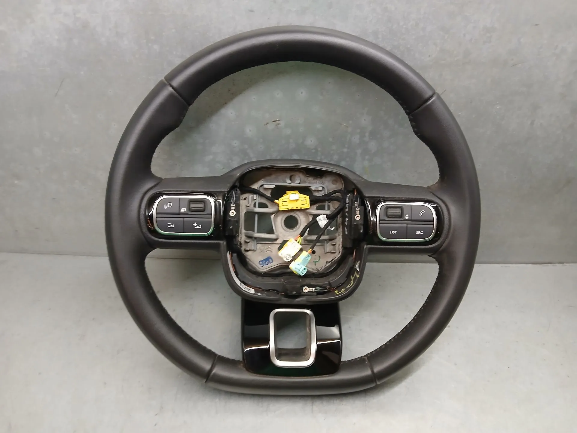 Volante CITROËN C3 Aircross II Van (2C_, 2R_) Imagem-1