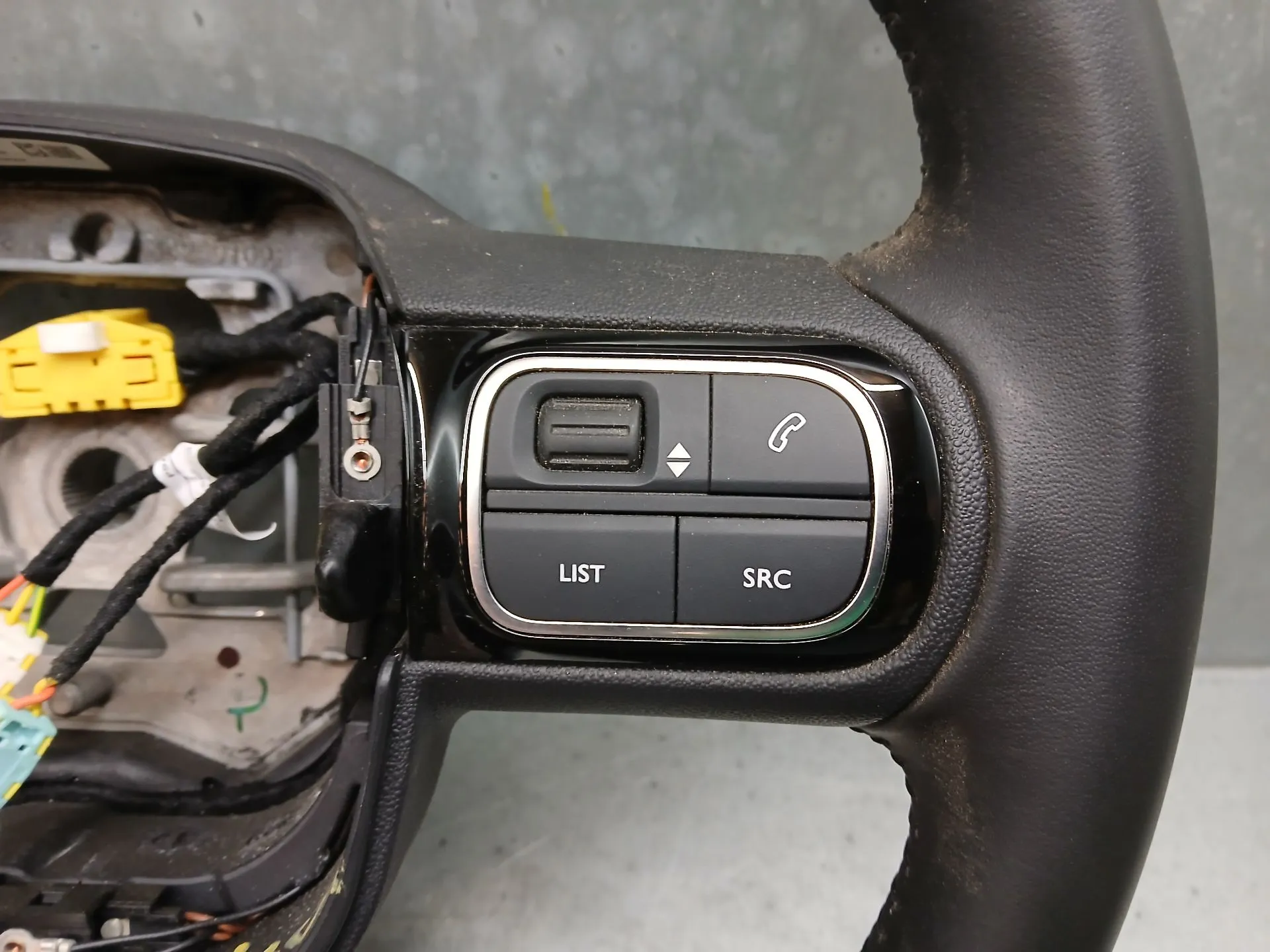 Volante CITROËN C3 Aircross II Van (2C_, 2R_) Imagem-4