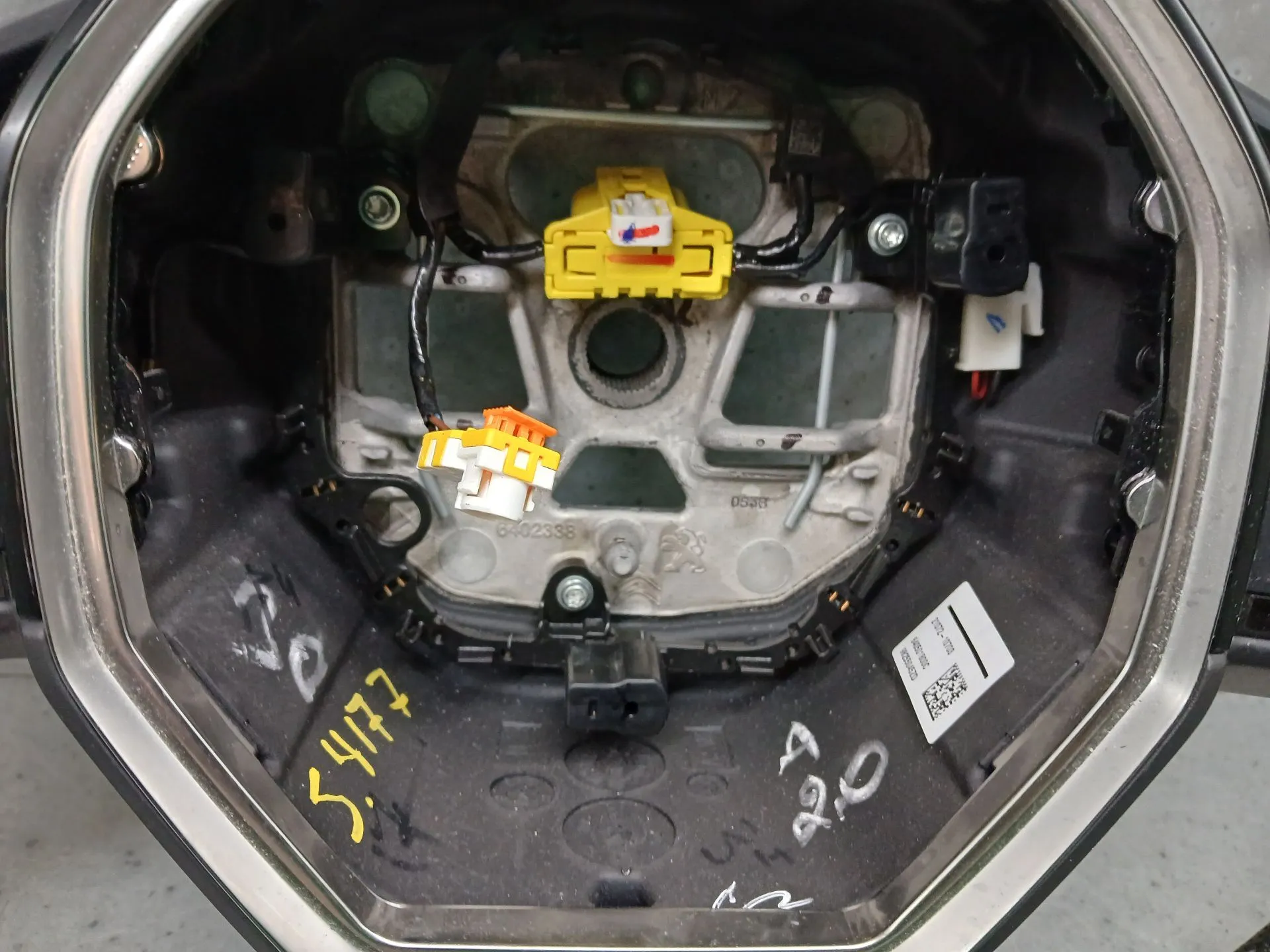 Volante PEUGEOT 208 II Imagem-2