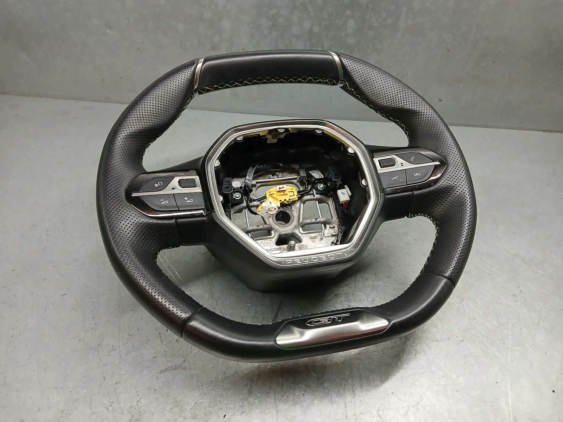 Volante PEUGEOT 208 II Imagem-4