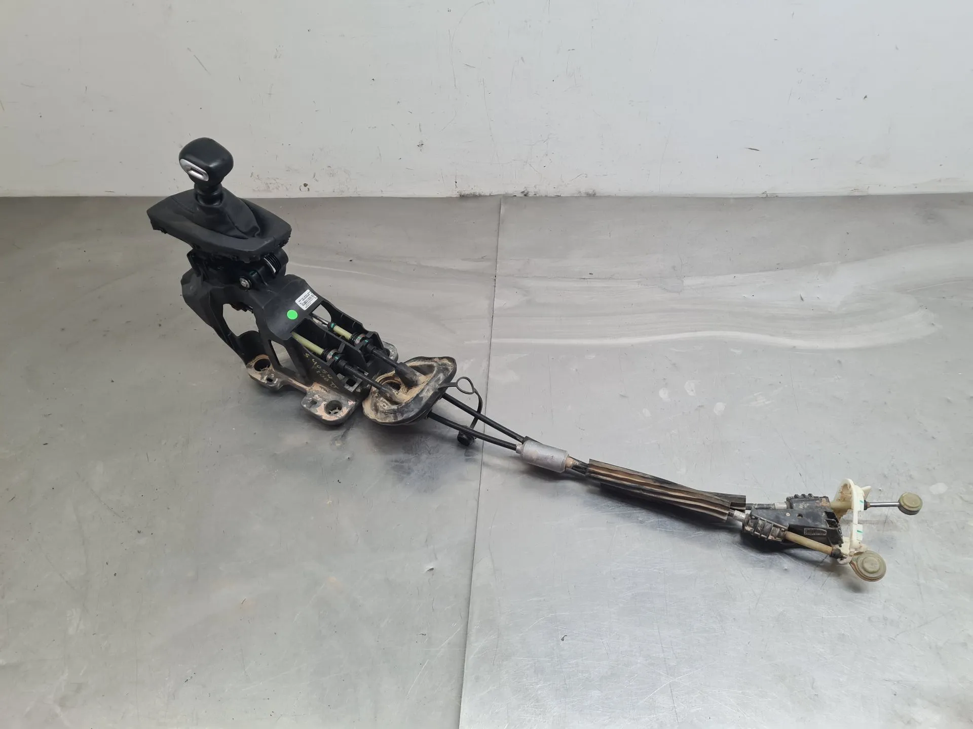 Sélecteur de vitesse PEUGEOT 208 II