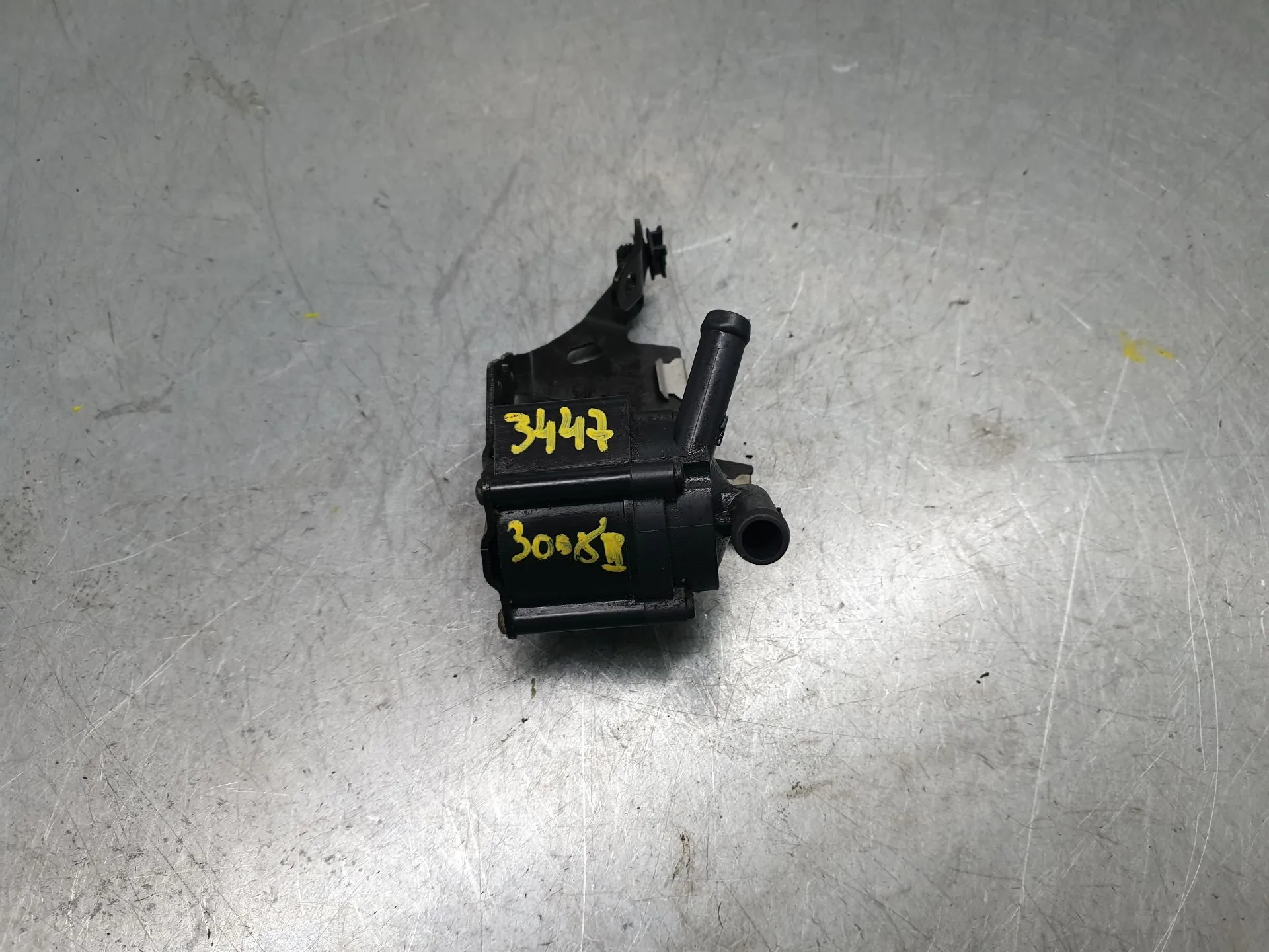 Pompa dell’acqua PEUGEOT 3008 II (M_)