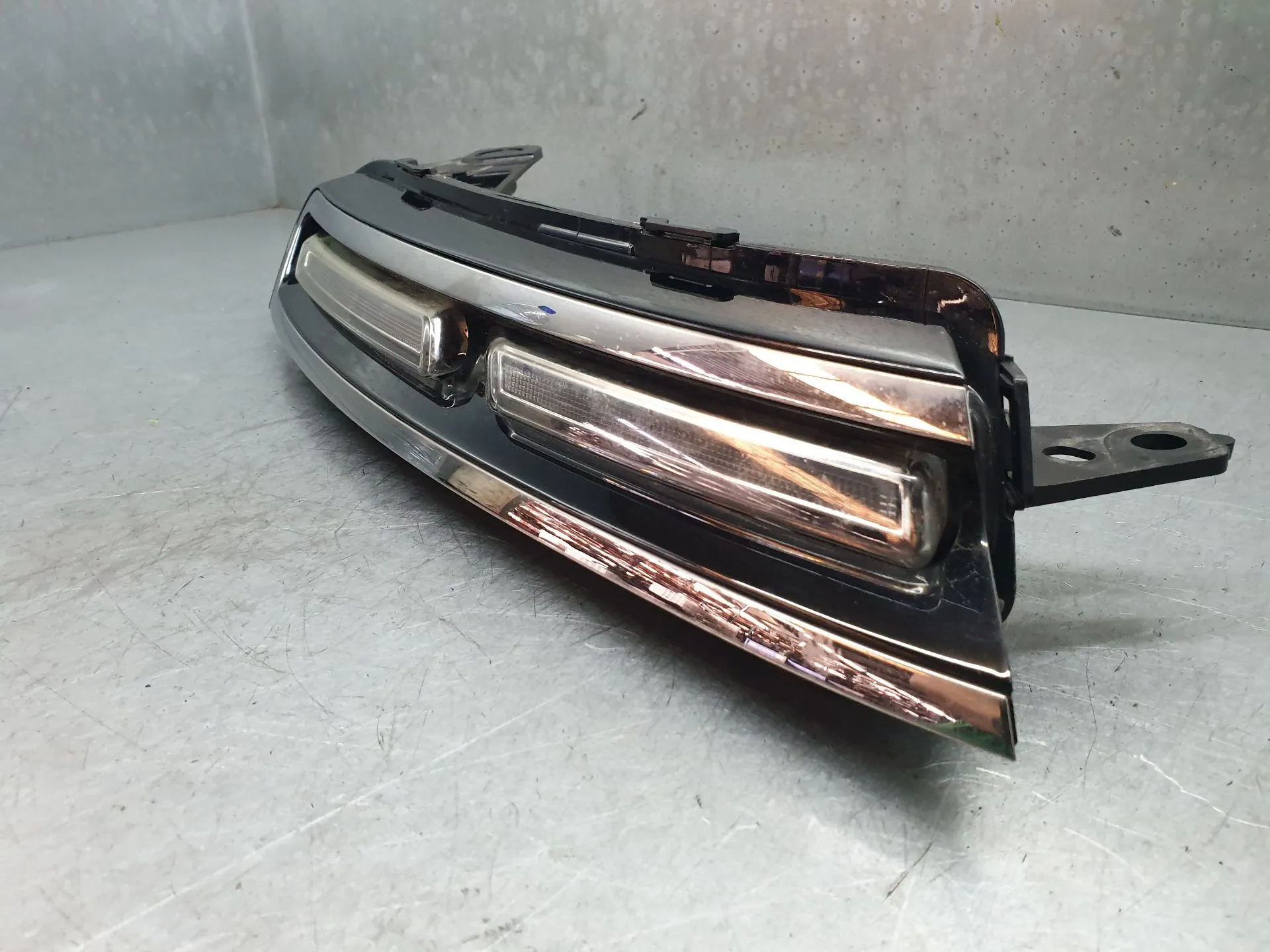 Lumière diurne Droite CITROËN C5 Aircross Imagem-1