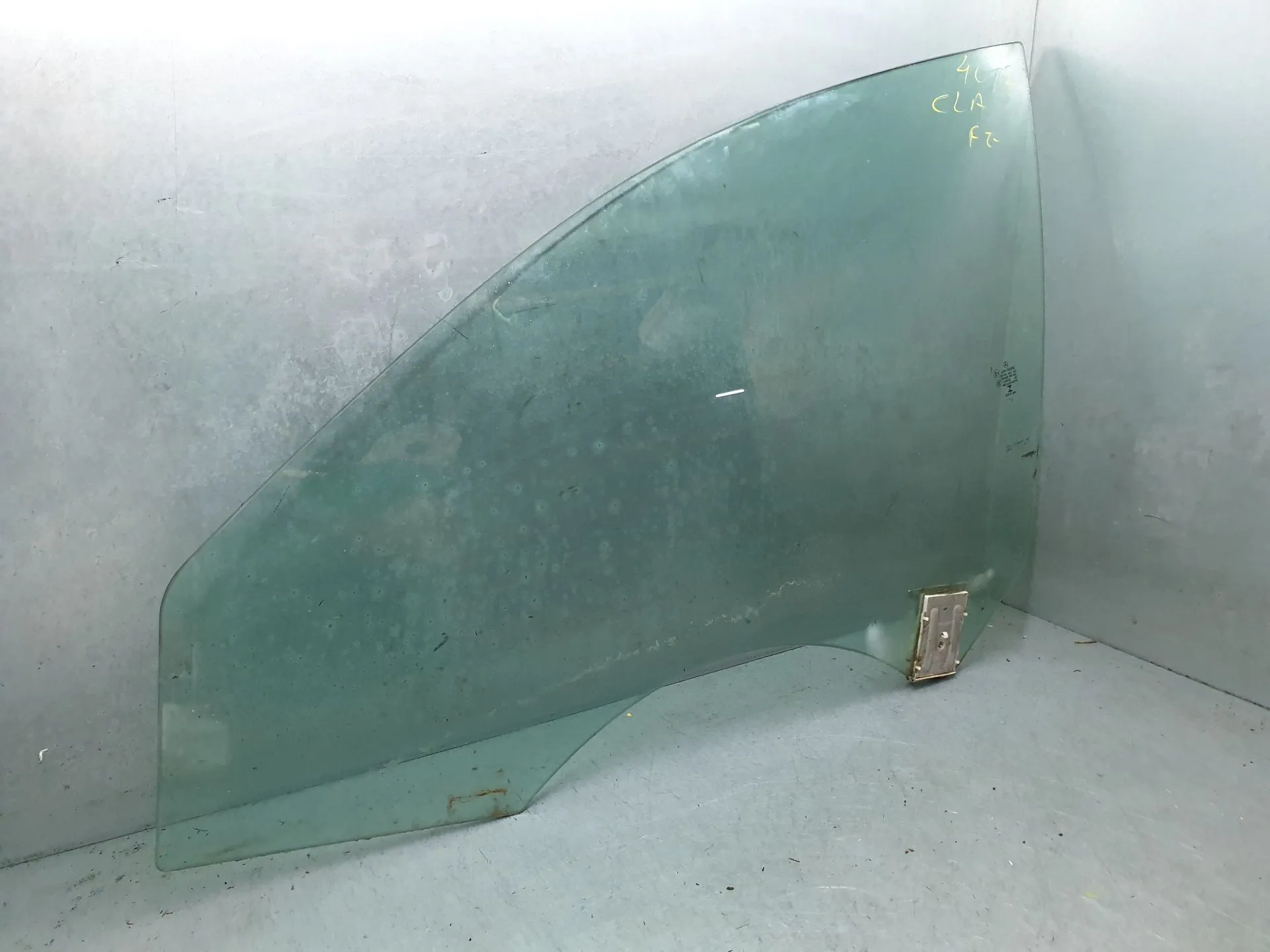 Vidrio puerta Delantero Izquierdo MERCEDES-BENZ CLA Shooting Brake (X117) Imagem-1