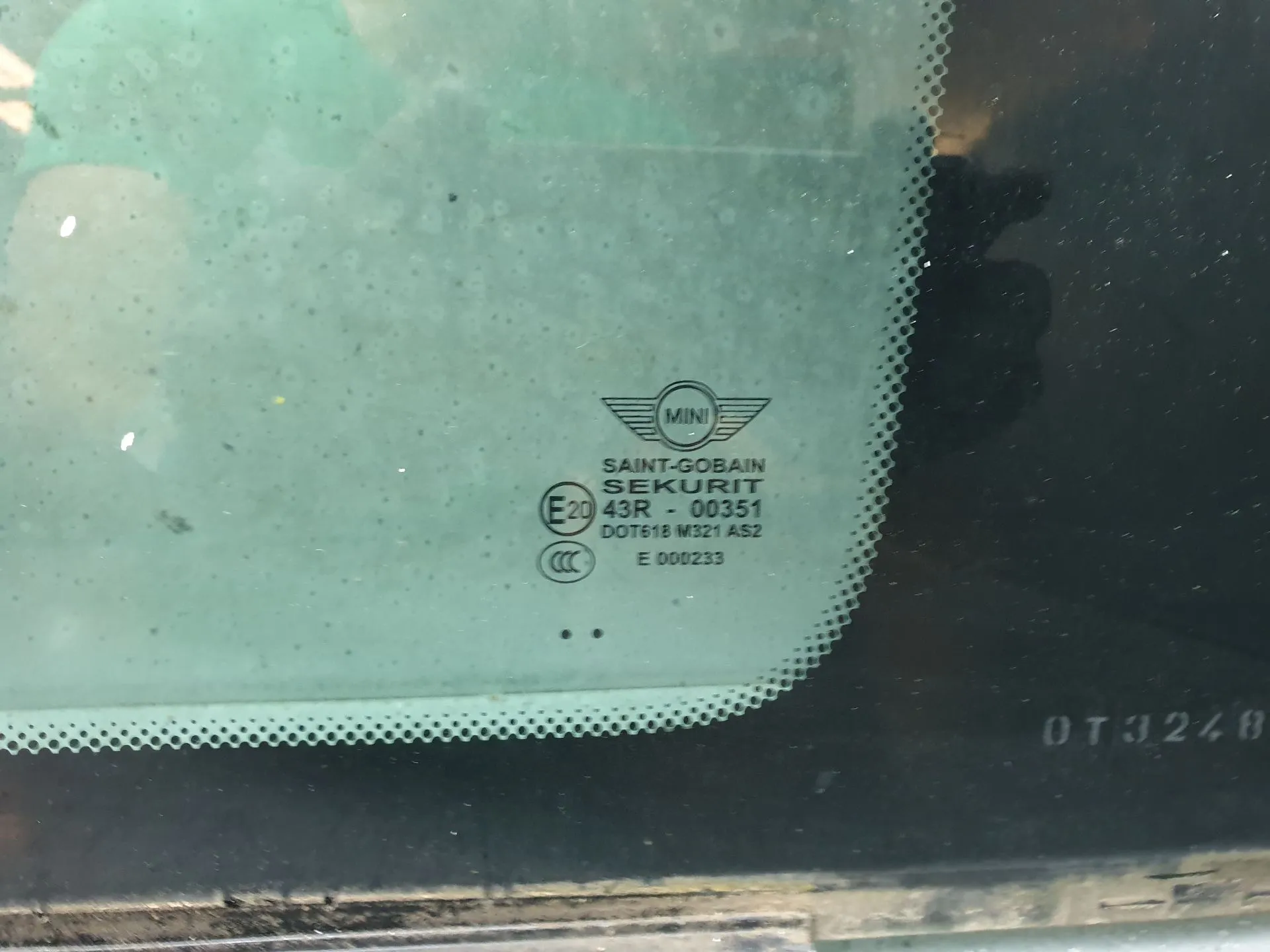 Right rear quarter glass MINI Mini Clubman (R55) Imagem-3