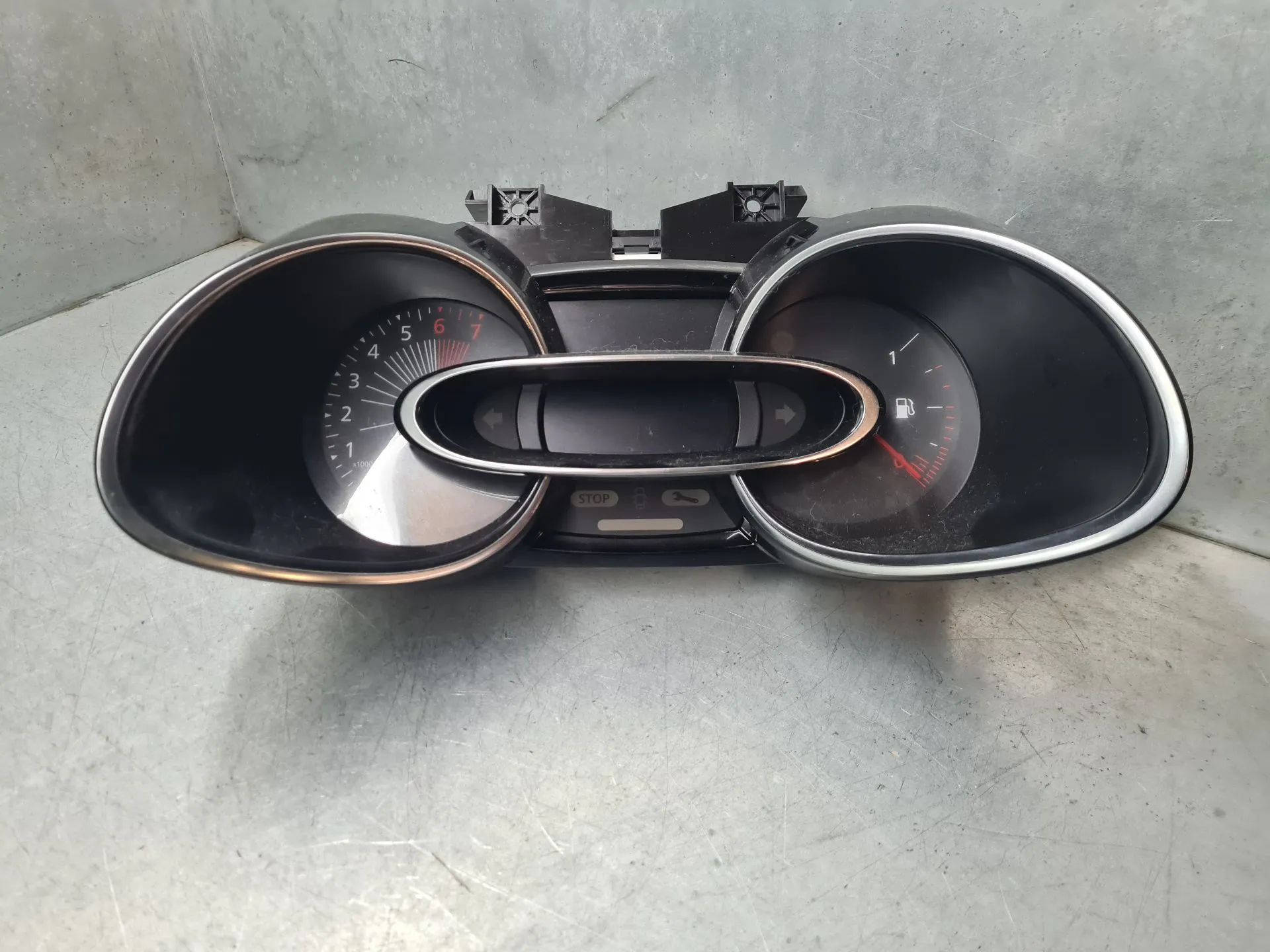 Instrument cluster RENAULT Clio IV Grandtour (KH_) Imagem-1