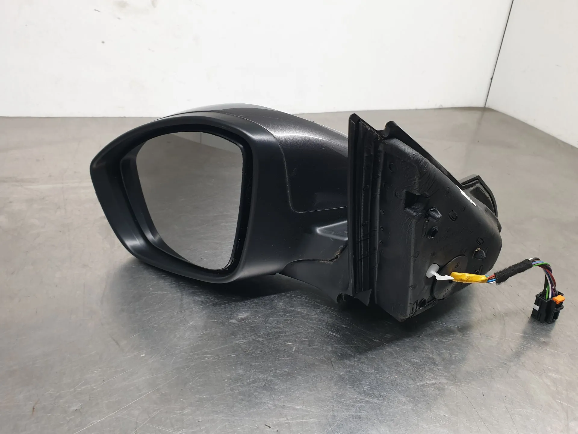 Retrovisore sinistro PEUGEOT 2008 II (U_)