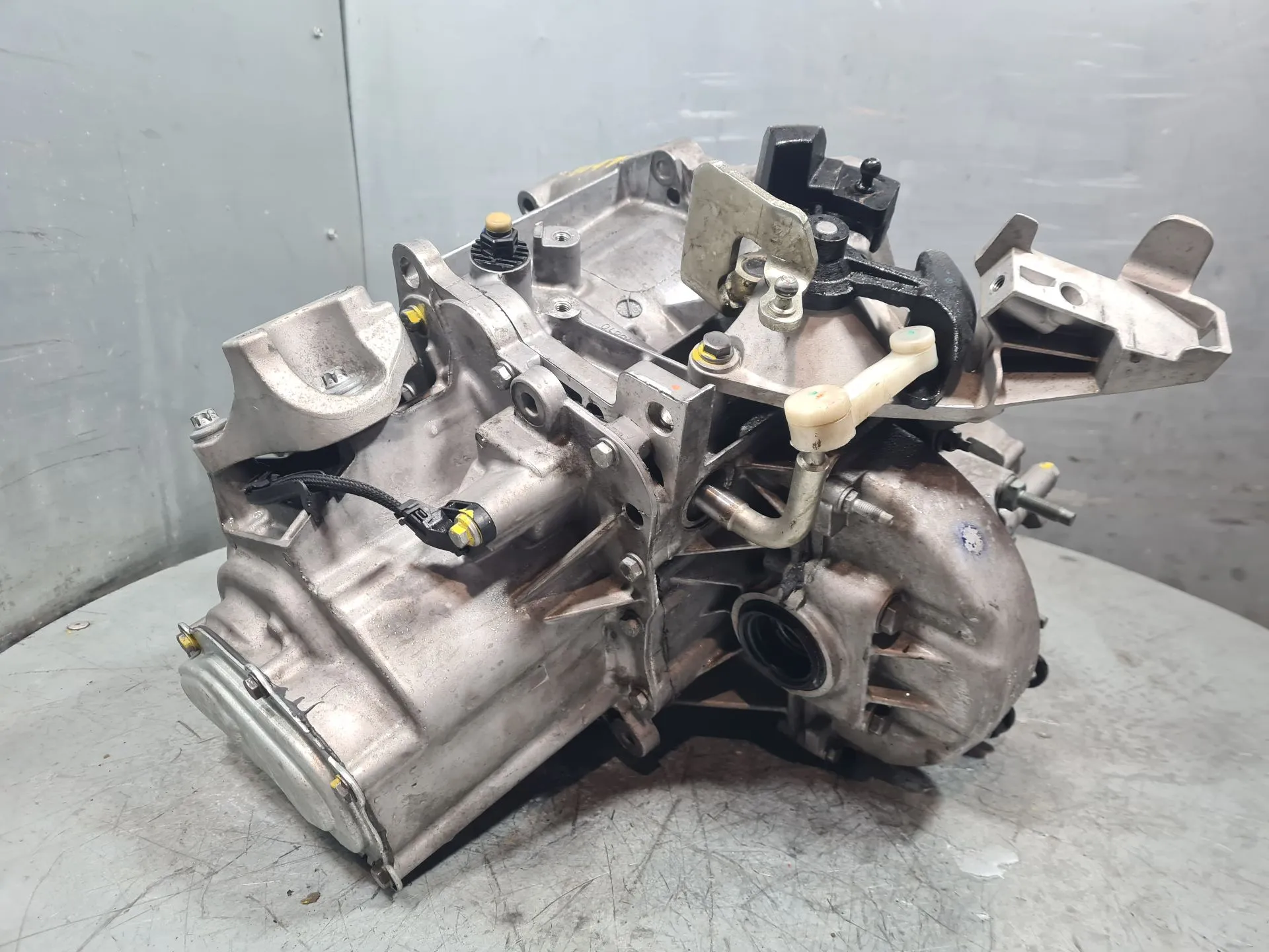 Cambio manual PEUGEOT 2008 II (U_) Imagem-5