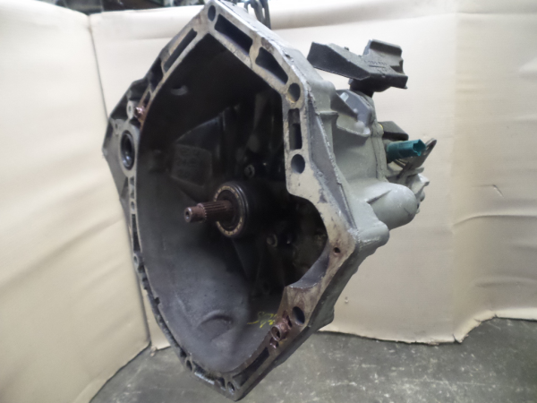 Caja de cambios manual RENAULT Megane III Coupé (DZ0/1_) Imagem-6