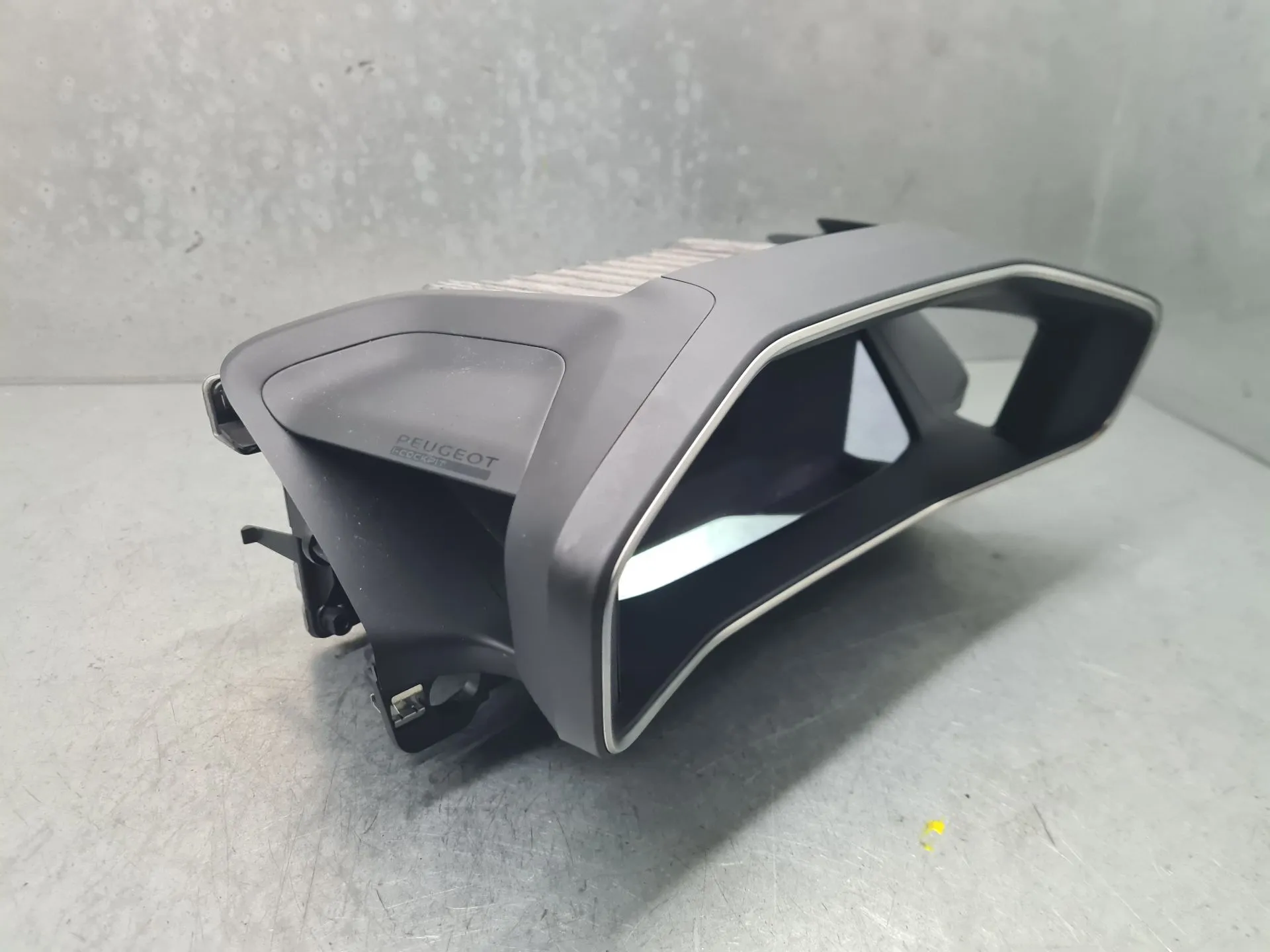 Quadrante / painel de instrumentos PEUGEOT 2008 II (U_) Imagem-1