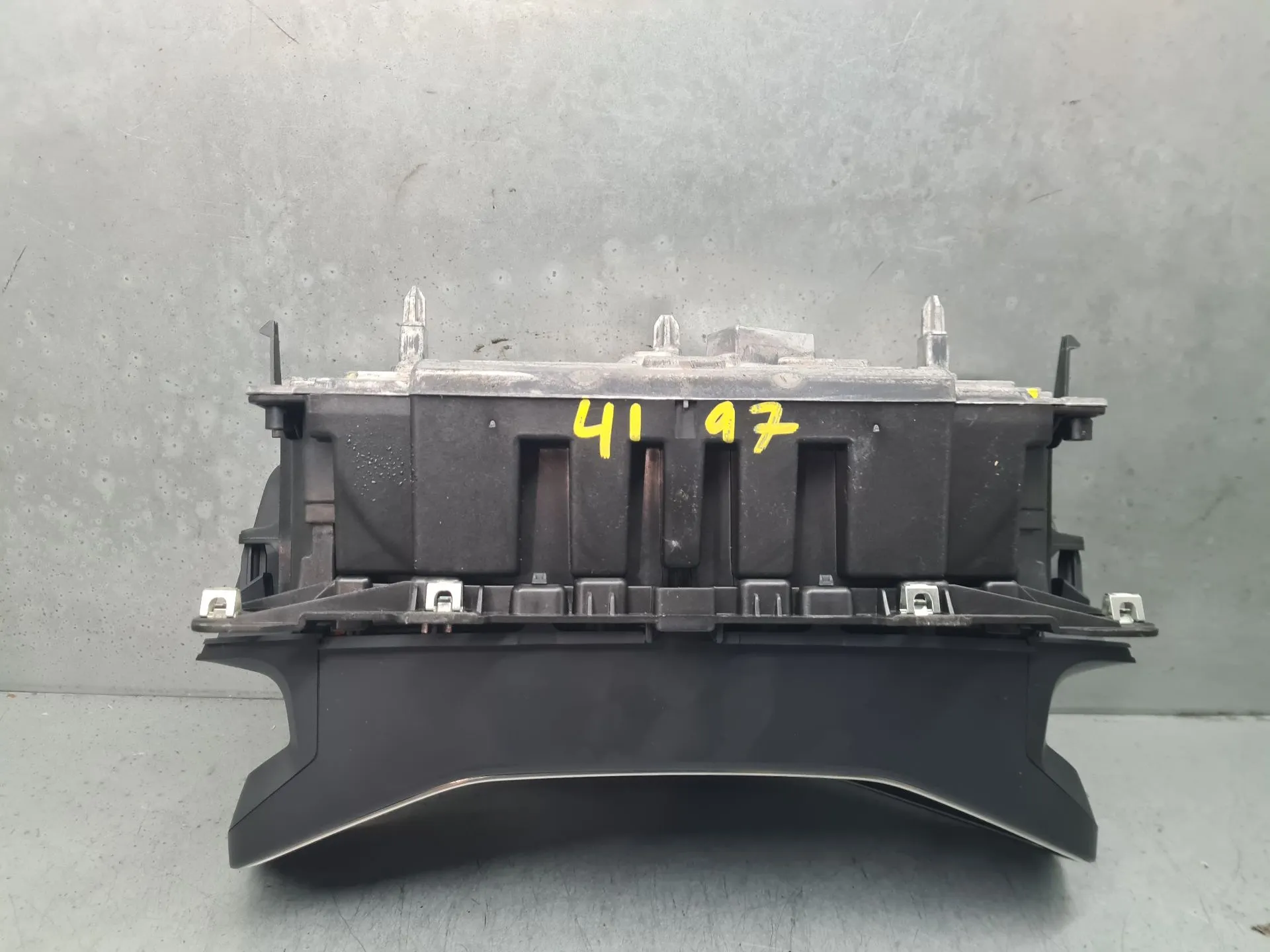 Quadrante / painel de instrumentos PEUGEOT 2008 II (U_) Imagem-5