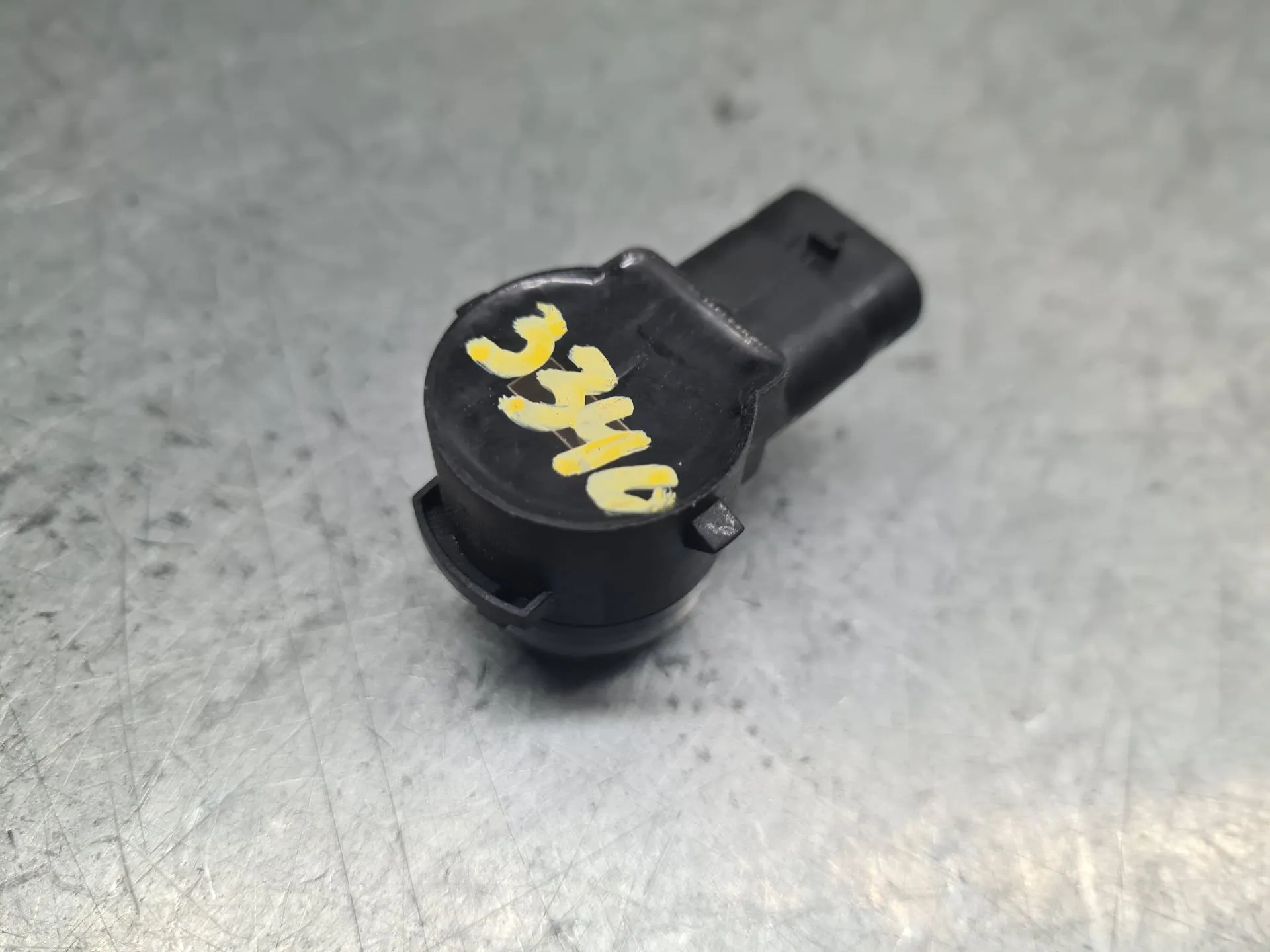 Sensore parcheggio DACIA Duster III (P1310) Imagem-1