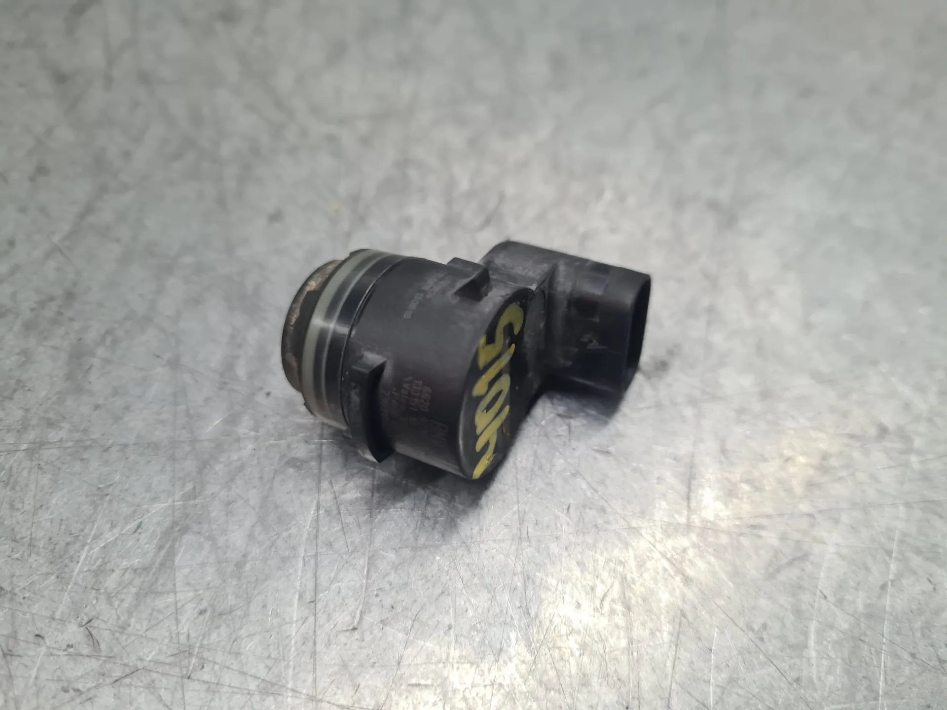 Sensor de estacionamento BMW X1 (F48) Imagem-1