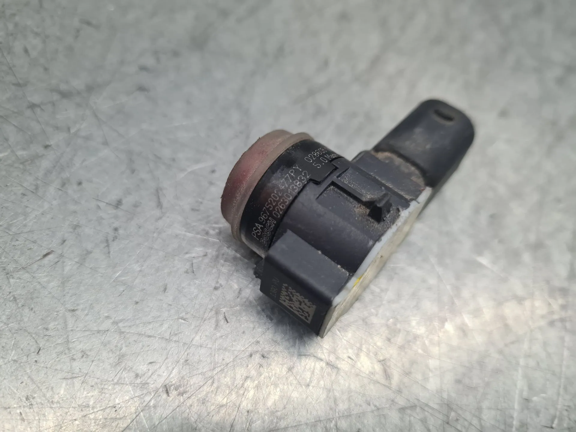 Sensor de estacionamento PEUGEOT 208 Imagem-2