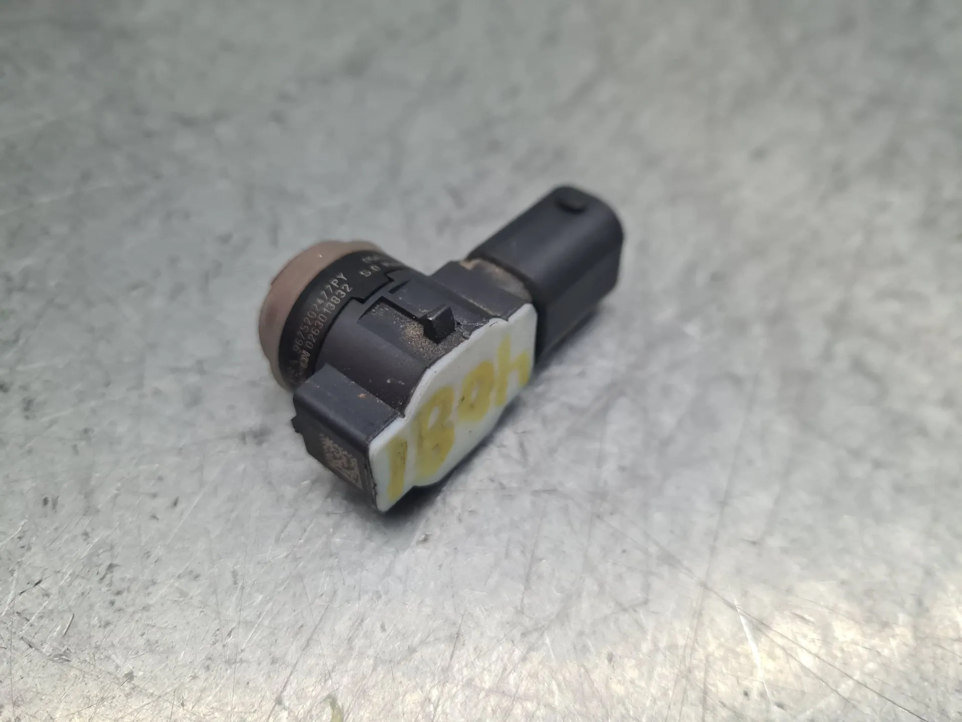 Parking Sensor PEUGEOT 208 Imagem-1