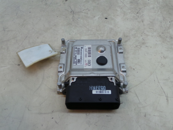 Centralina motor / ECU HYUNDAI i30 (GD)