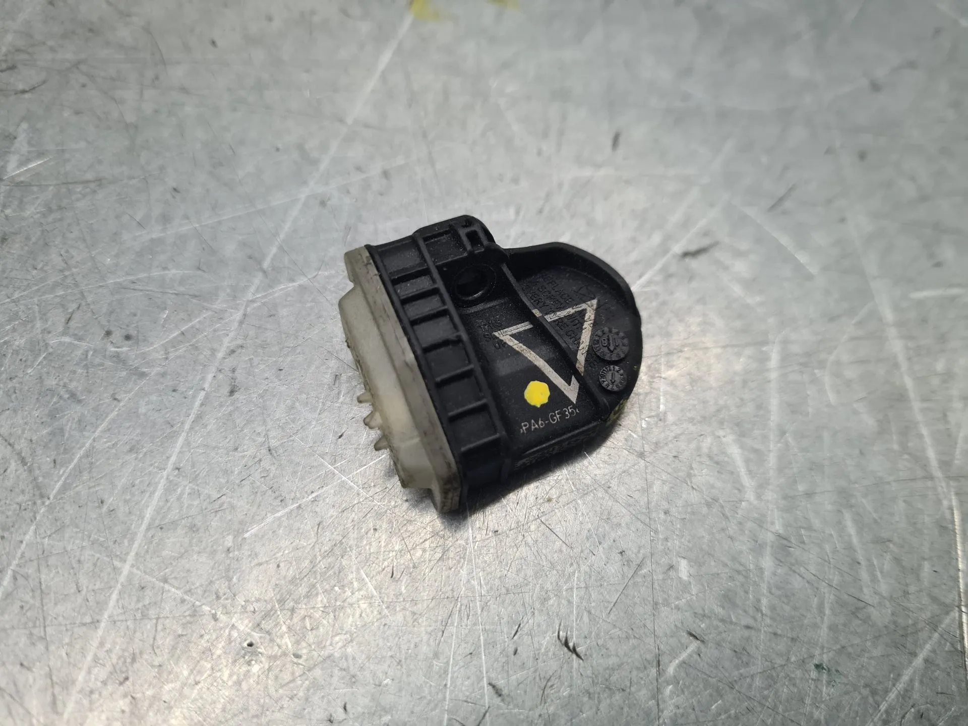 Sensor de pressão dos pneus FORD Fiesta VII (HJ, HF)