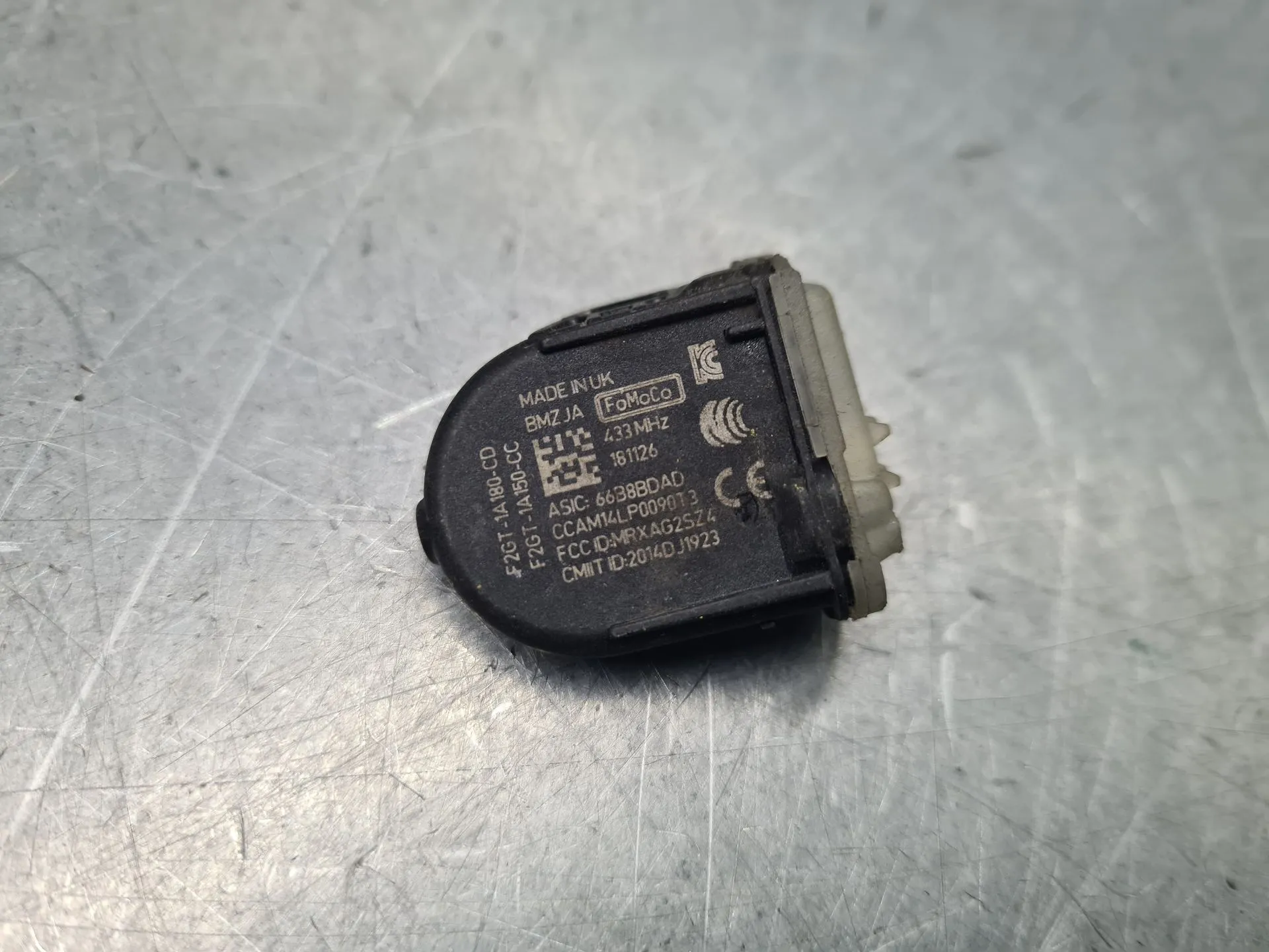 Sensor de pressão dos pneus FORD Fiesta VII (HJ, HF) Imagem-2