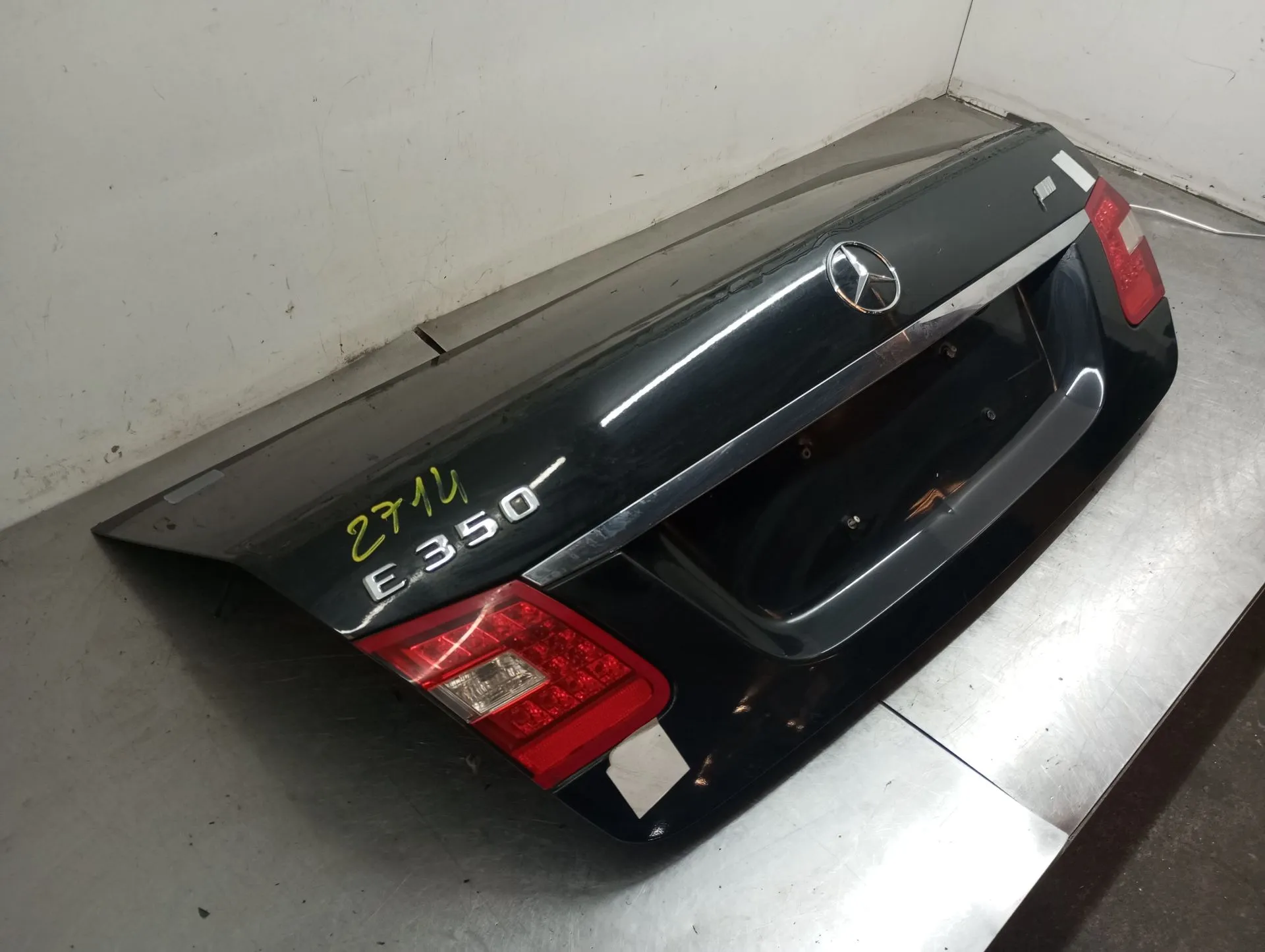 Hayon / Coffre MERCEDES-BENZ Classe E (W212) Imagem-2