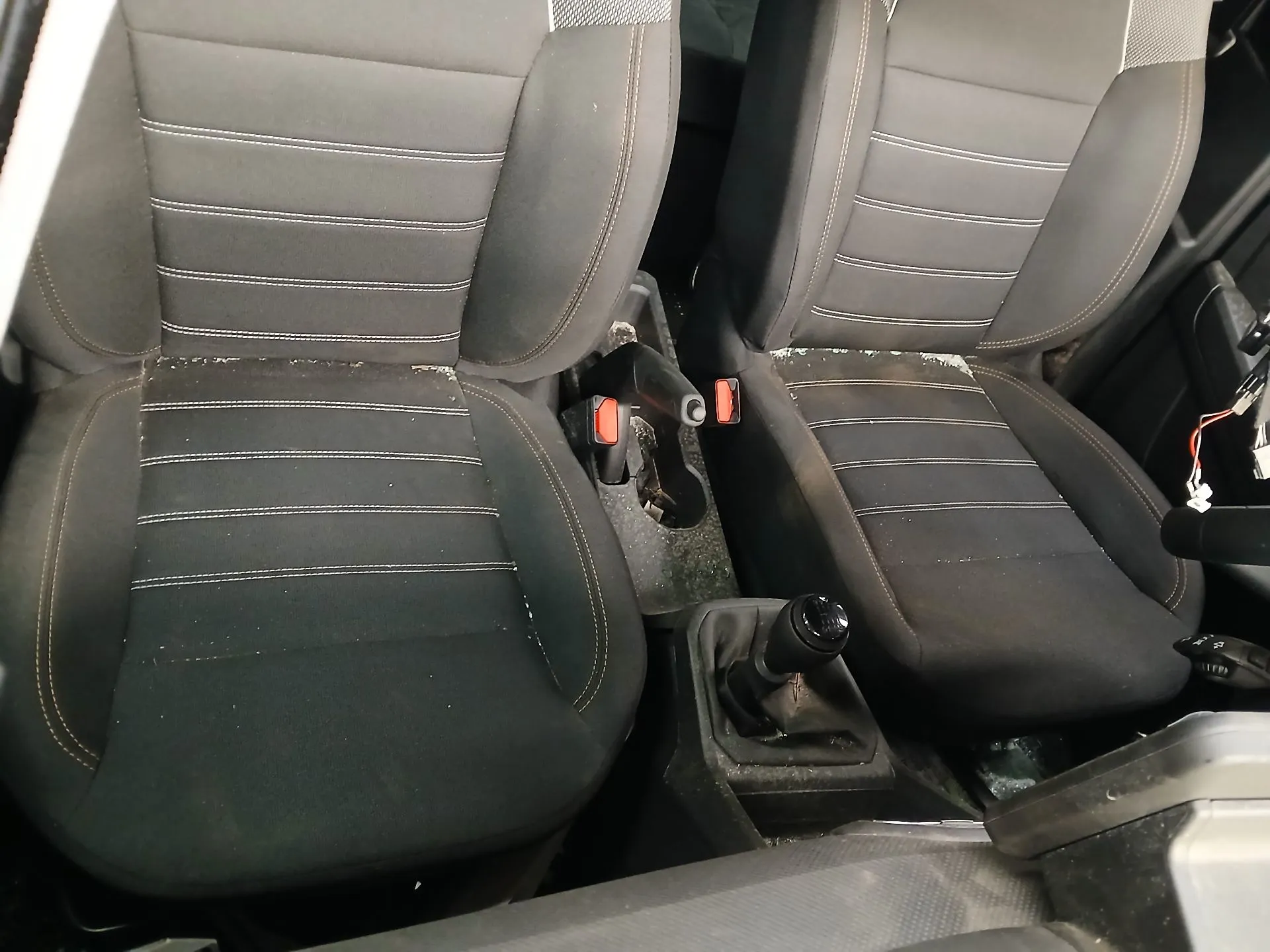 Conjunto de Bancos DACIA Sandero III Imagem-1