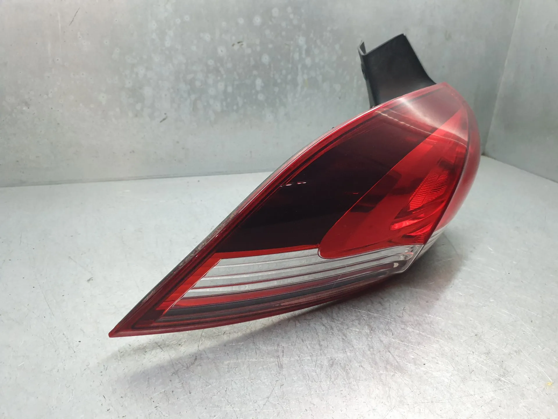 Left Tail light RENAULT Clio IV Grandtour (KH_) Imagem-2