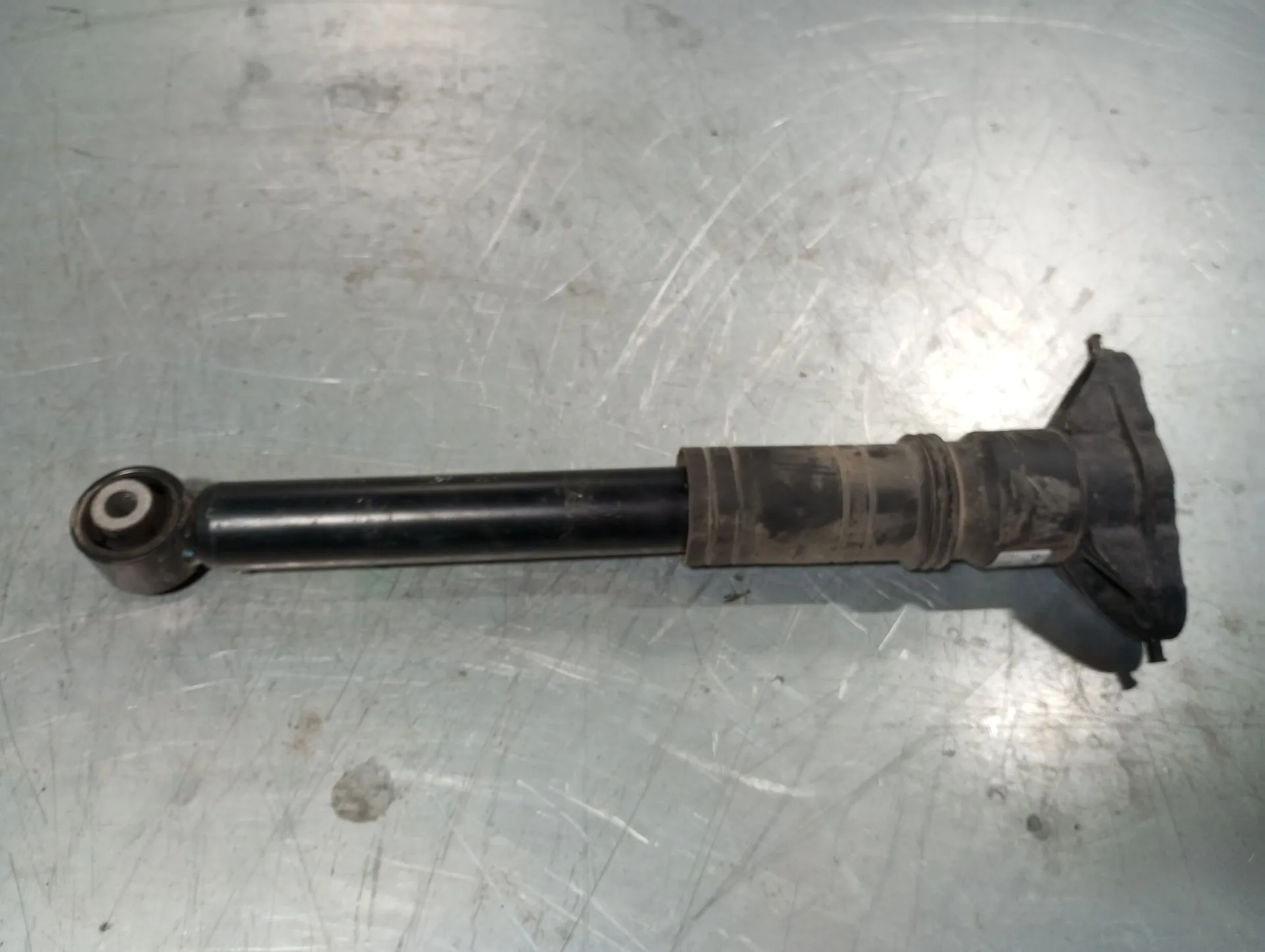 Amortiguador Trasero Izquierdo PEUGEOT 208 II Imagem-1