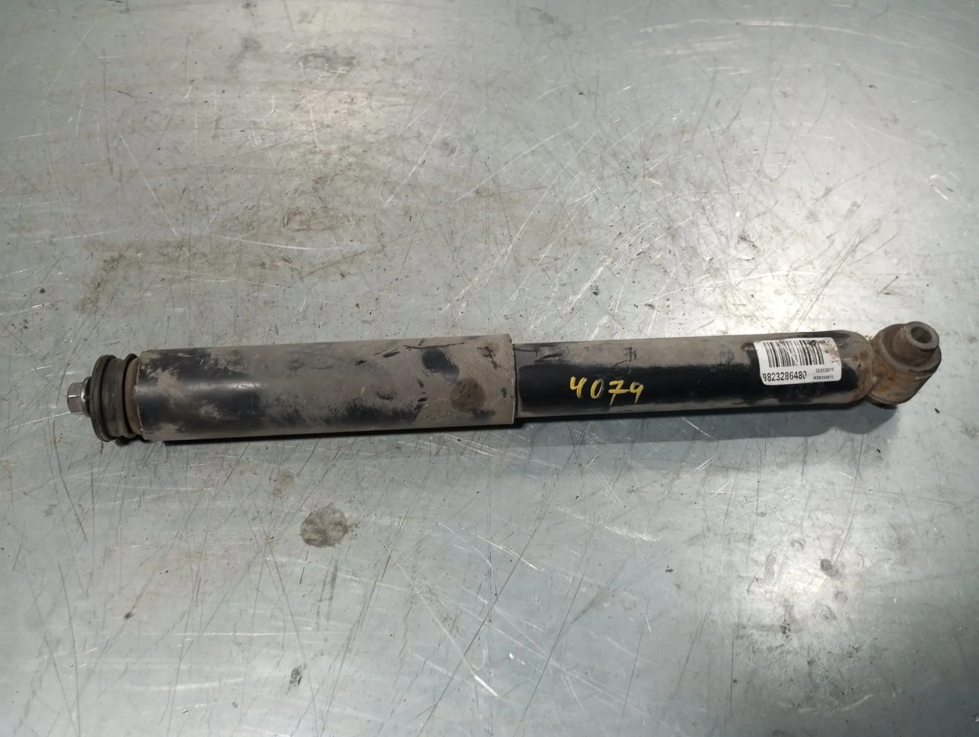 Amortecedor trás direito PEUGEOT 5008 II (M_)