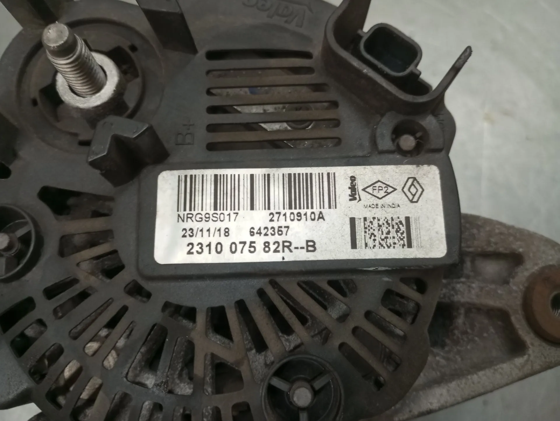 Alternador DACIA Sandero II (5S_) Imagem-3