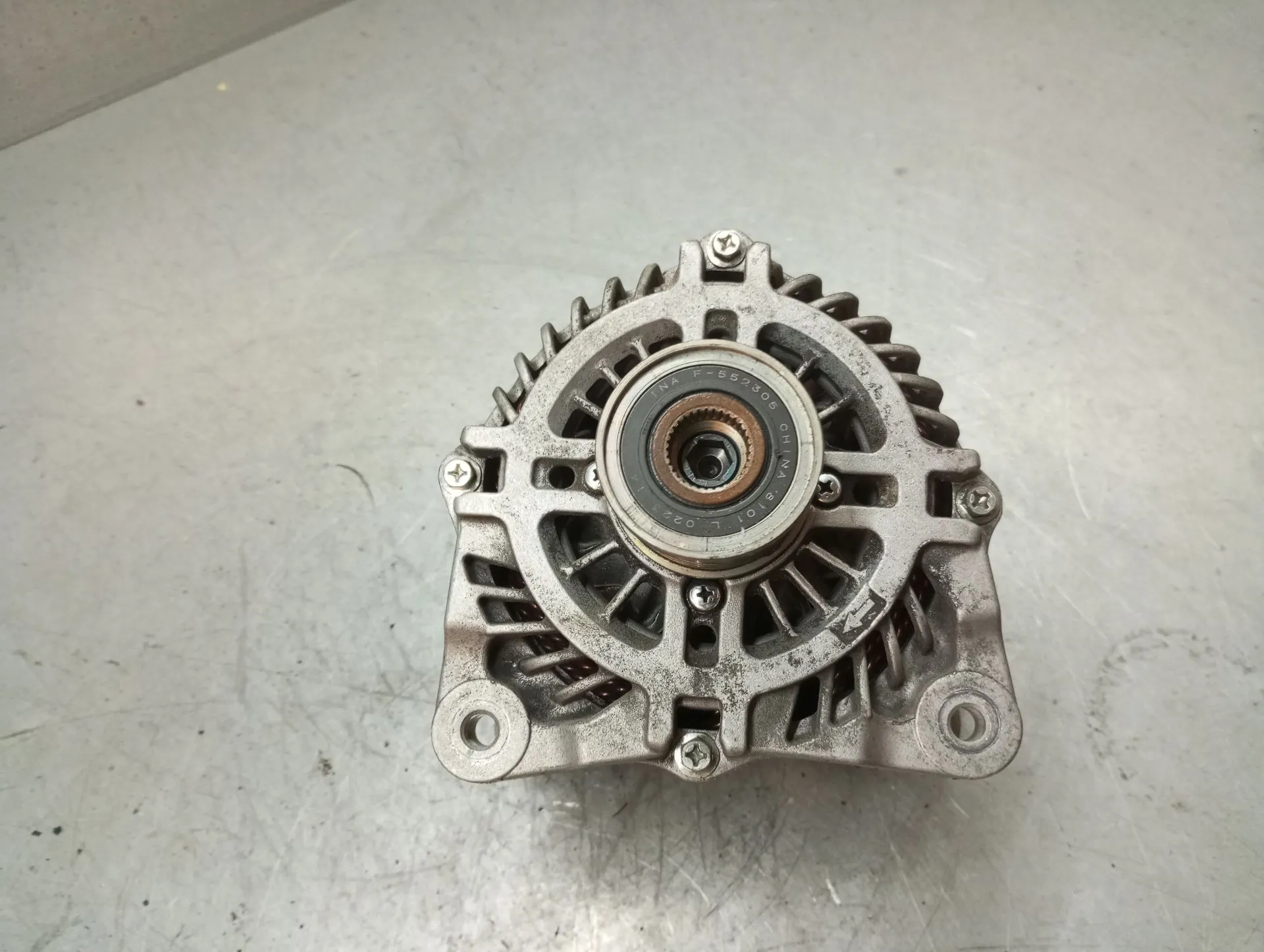 Alternador DACIA Sandero III Imagem-2