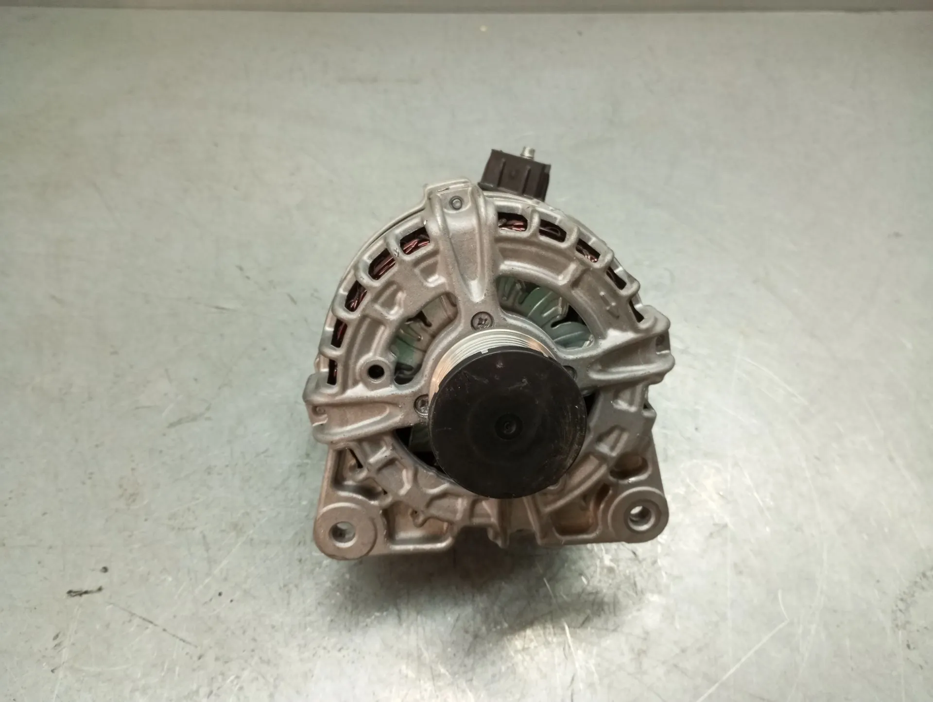 Alternador DACIA Sandero III Imagem-3