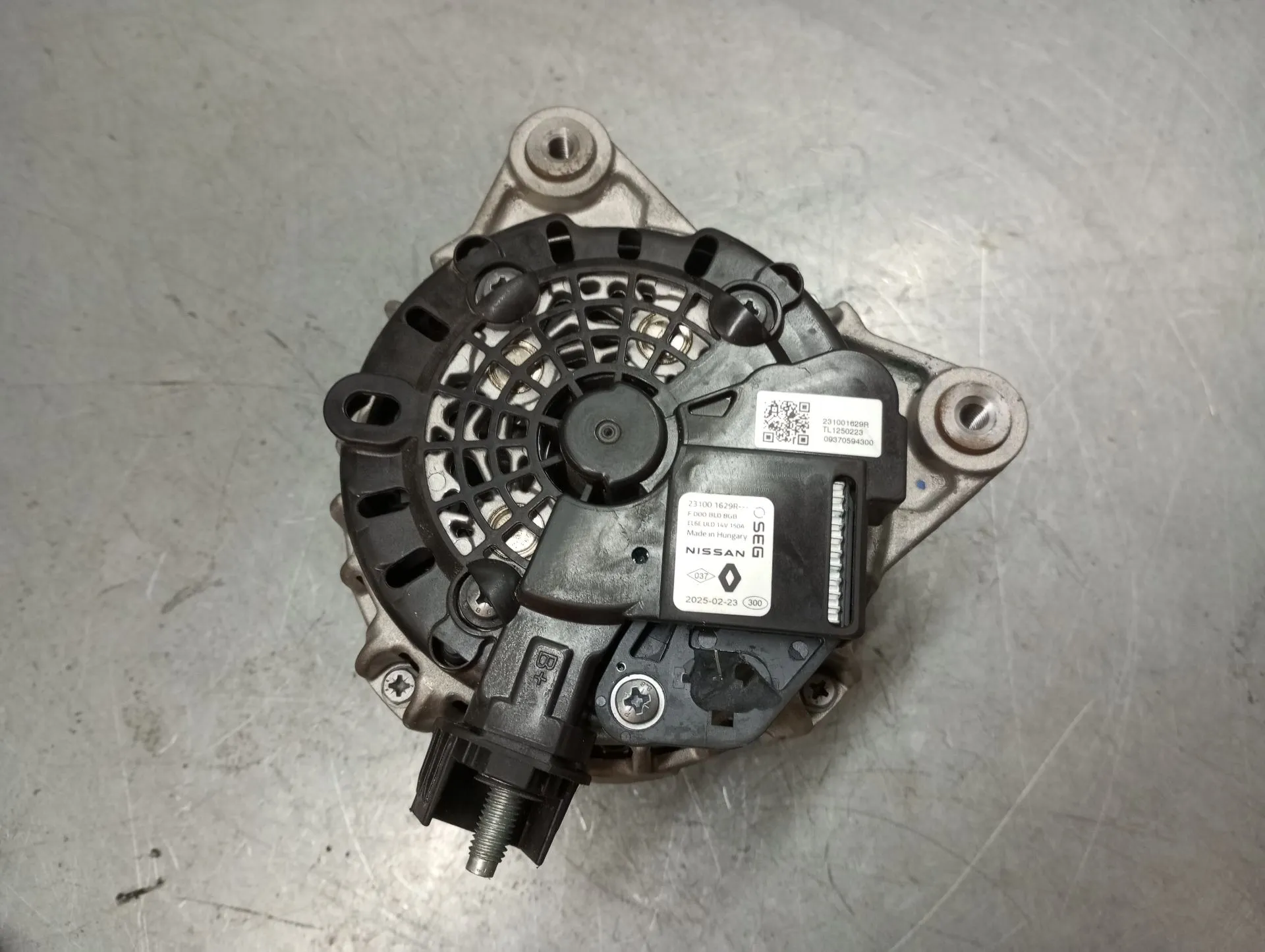 Alternador DACIA Sandero III Imagem-2