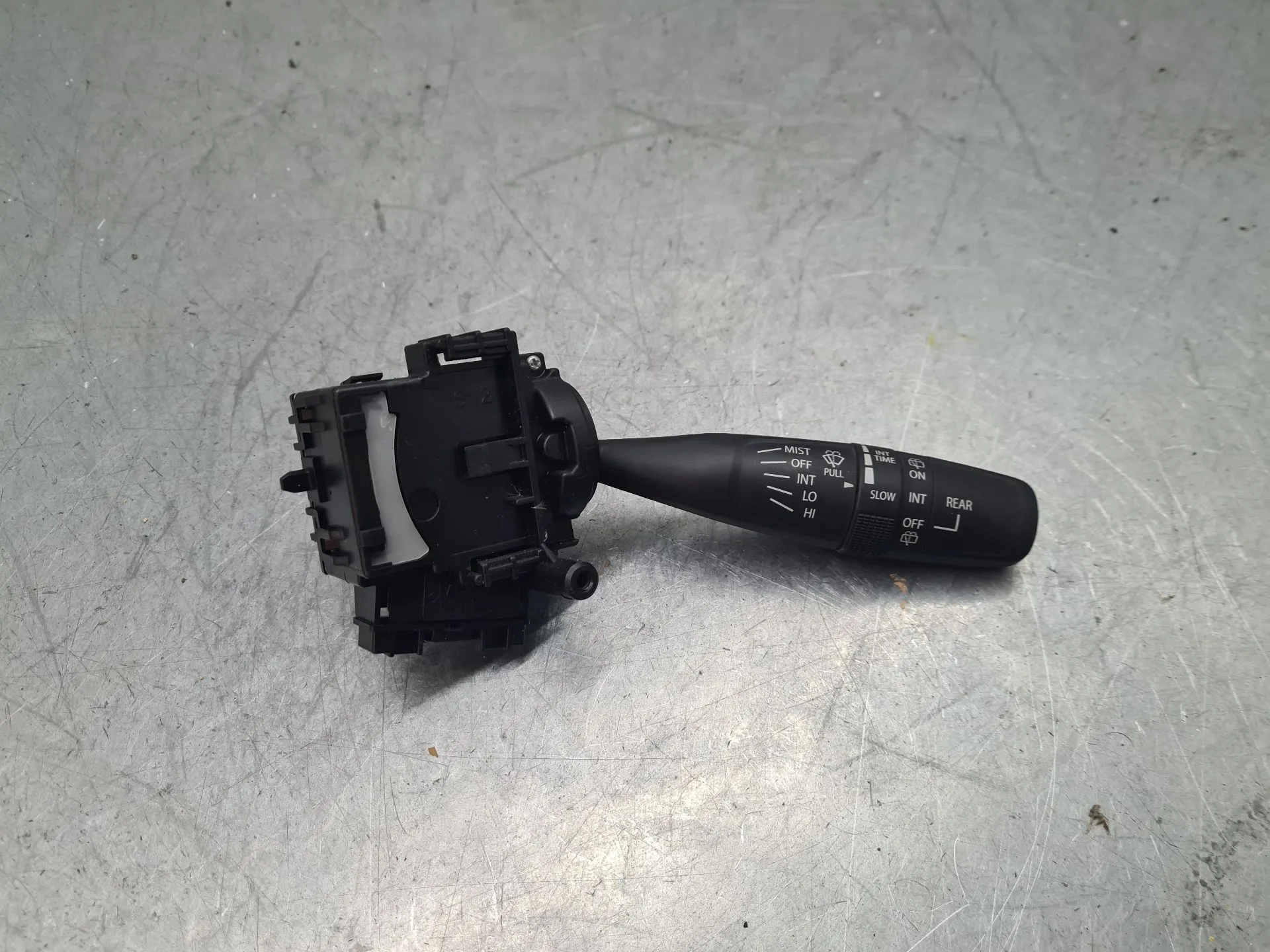 Manípulo do limpa vidros SUZUKI Vitara (LY)