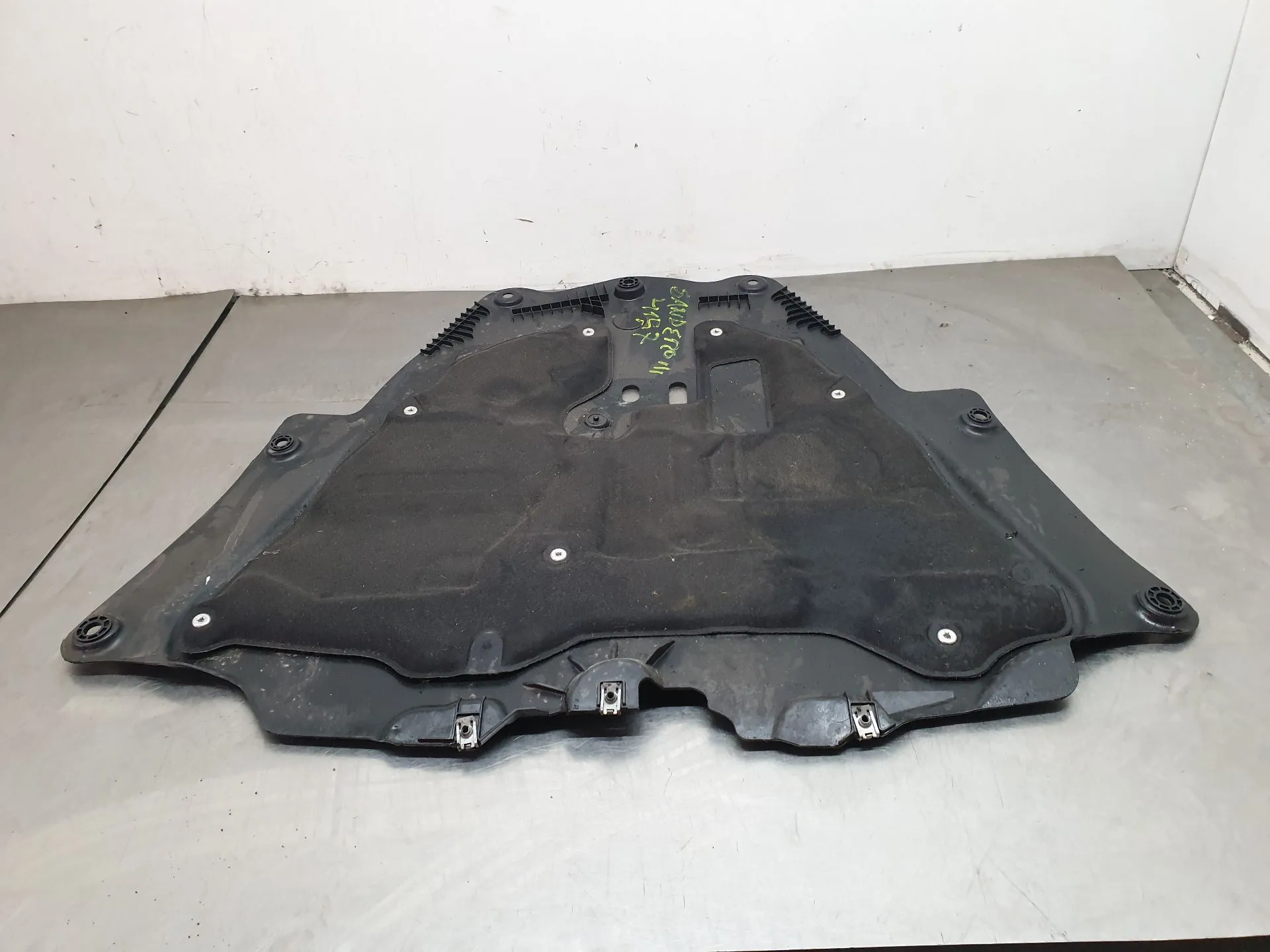 Engine underbody shielding DACIA Sandero III Imagem-2