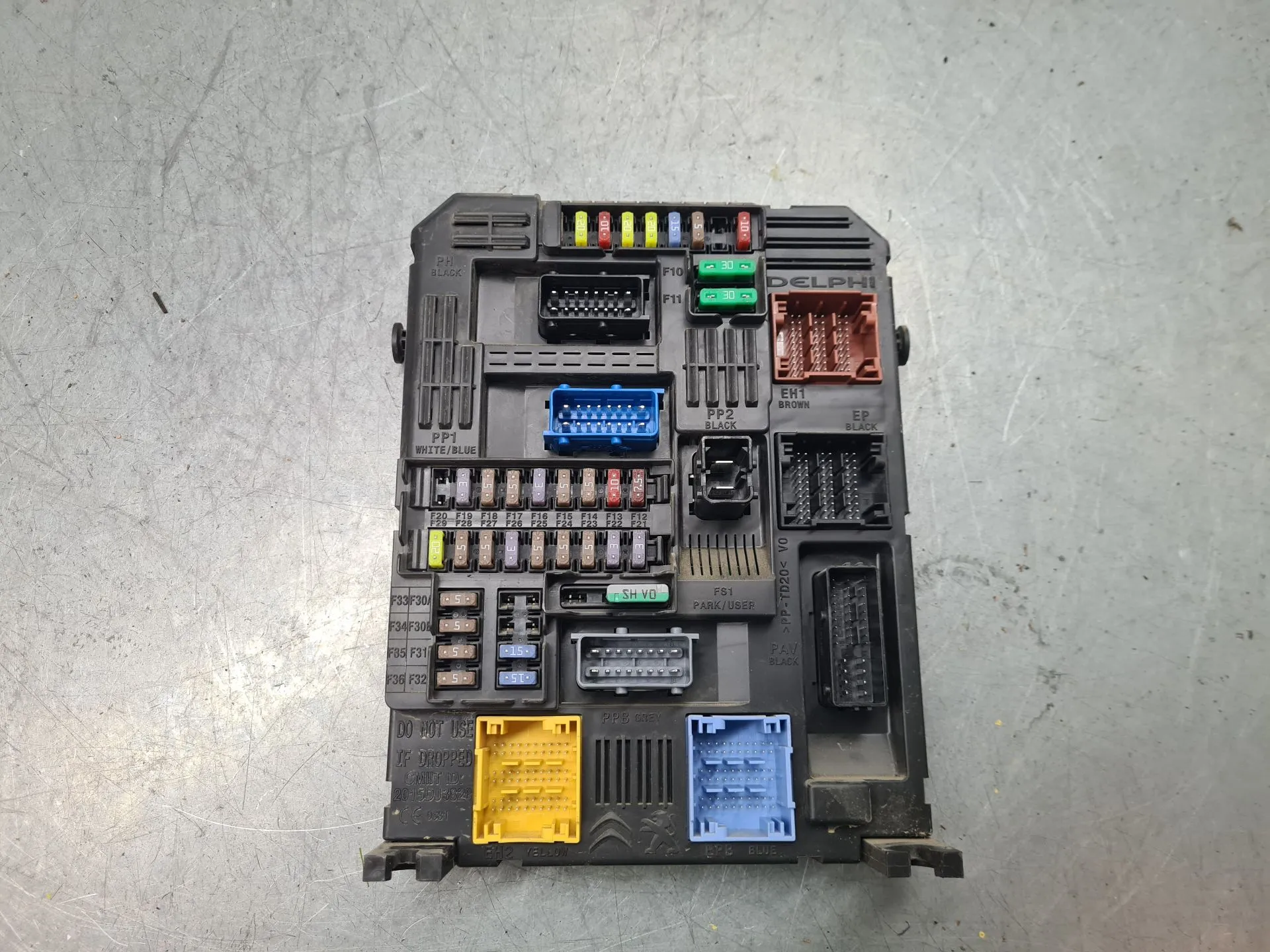 Caixa fusíveis / SAM / BSI PEUGEOT Expert